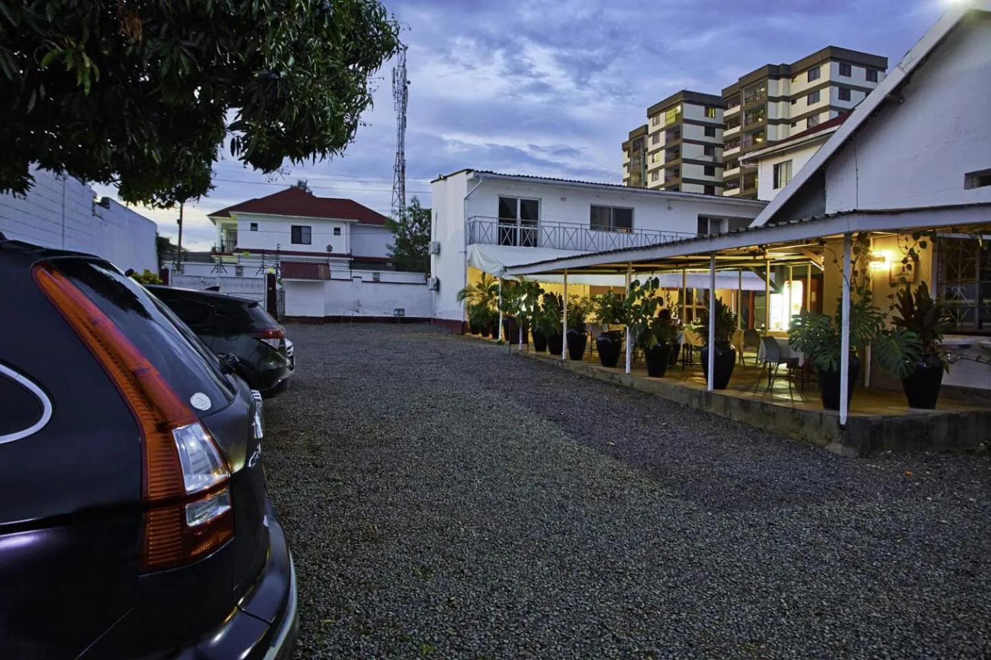 Parking in Melvic Hotel