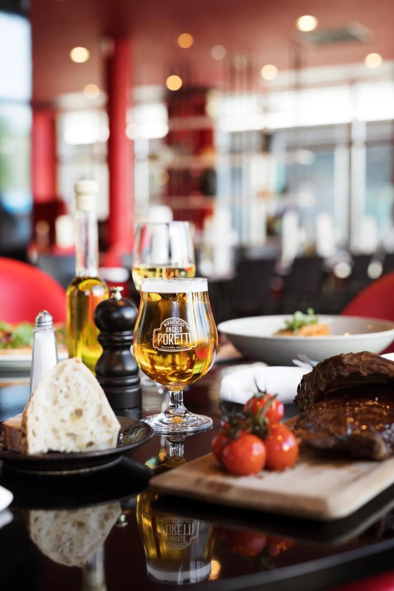 Food and drinks in ProfilHotels Nacka