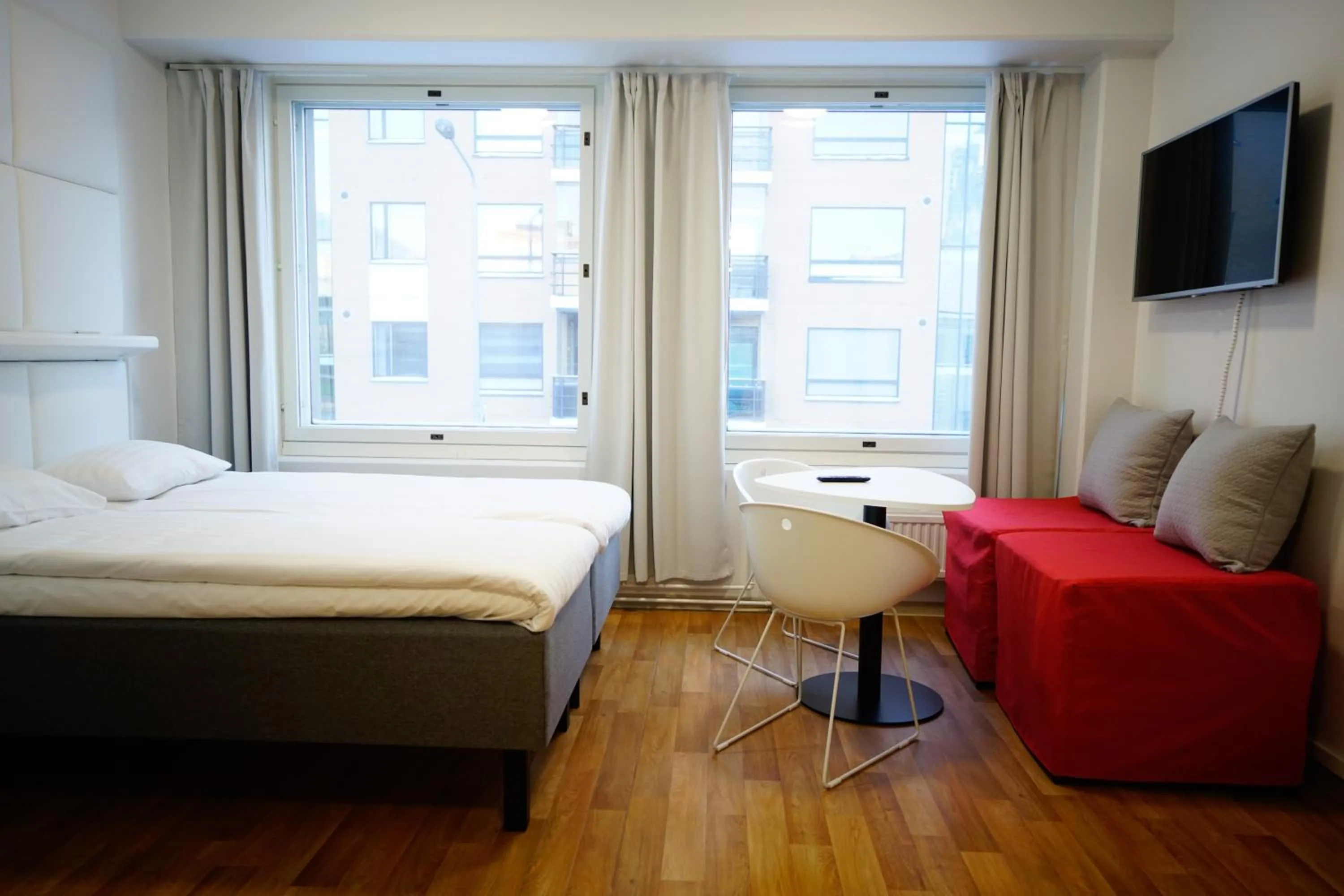 View (from property/room), Bed in Omena Hotel Pori