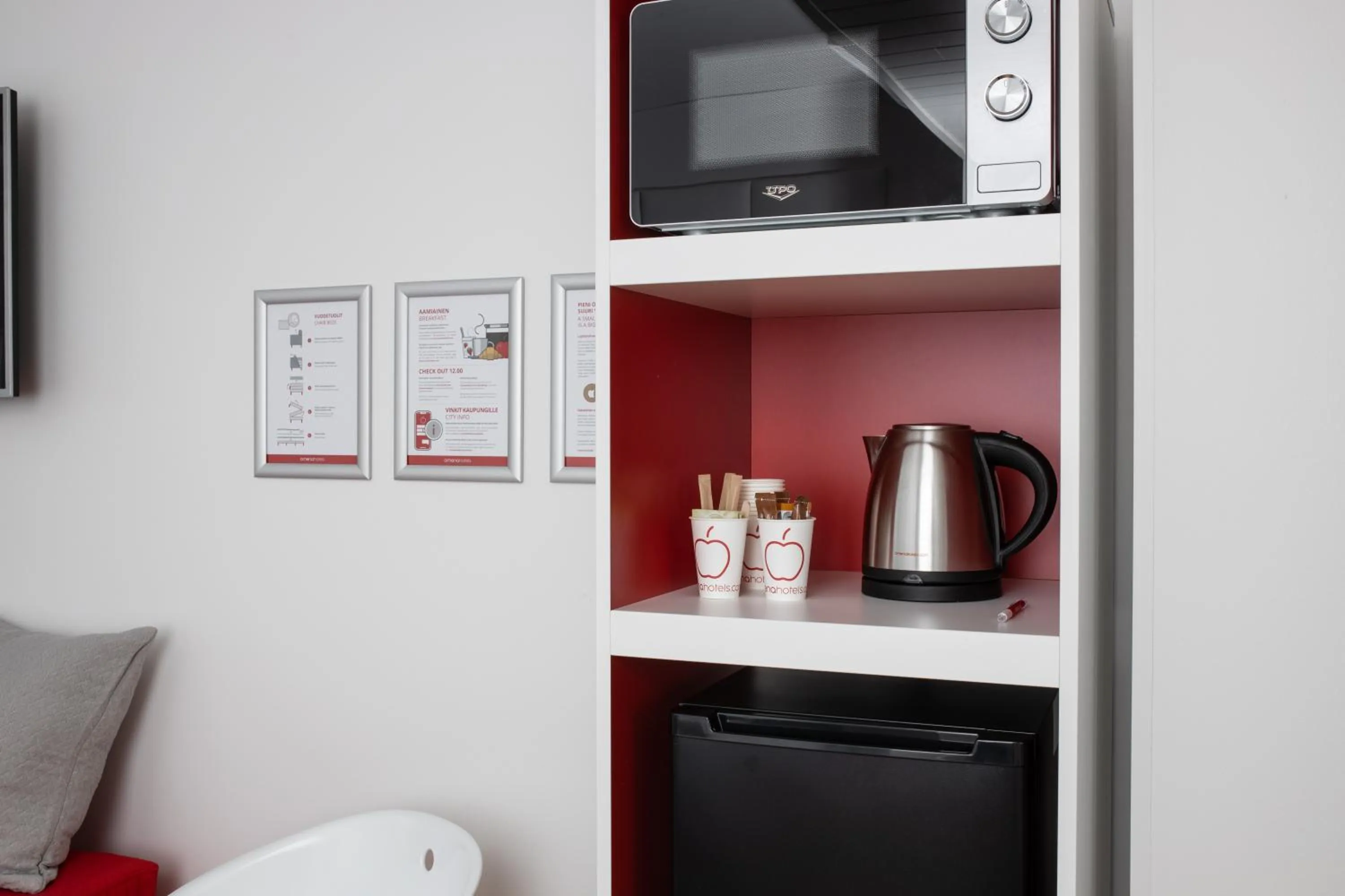 Coffee/tea facilities in Omena Hotel Pori