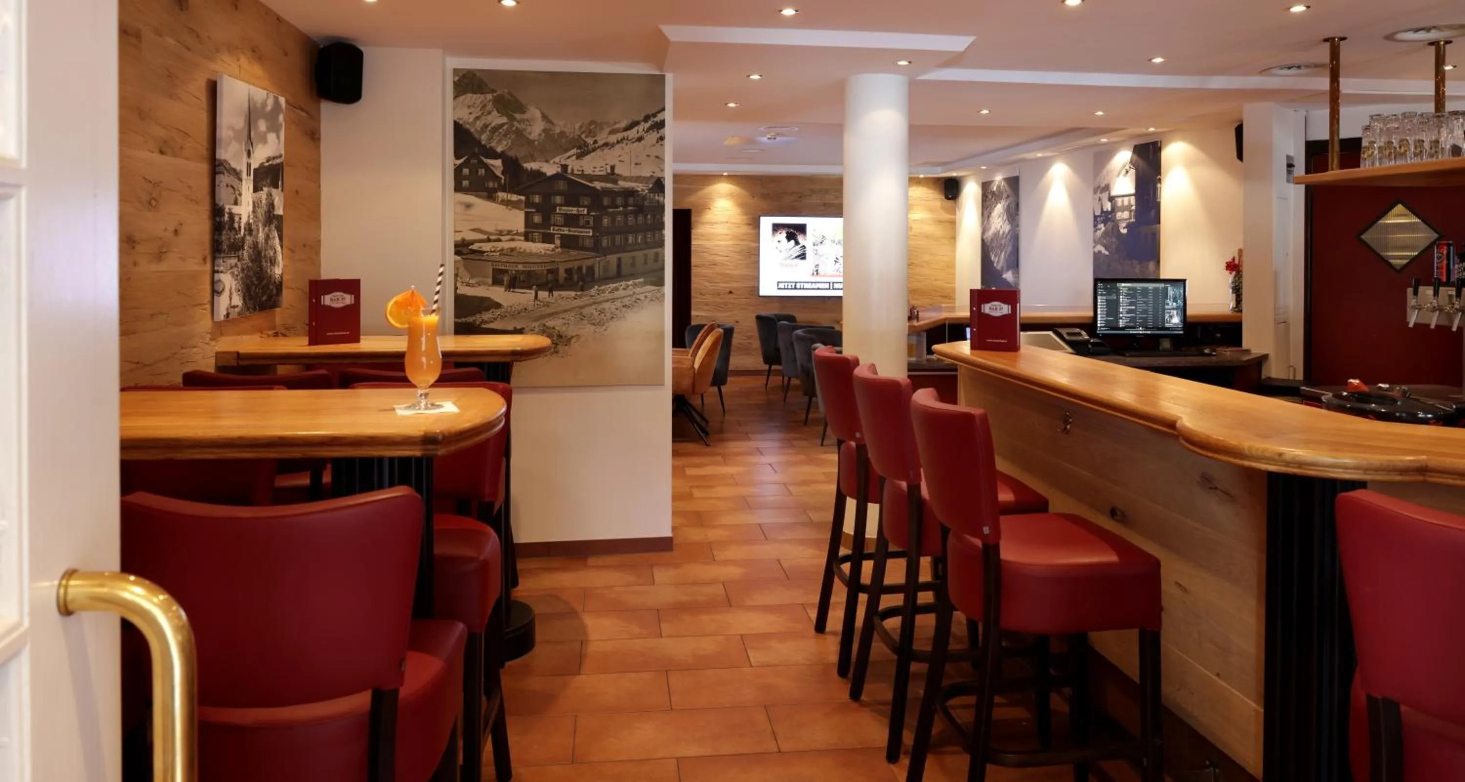 Lounge or bar in Hotel Riezler Hof