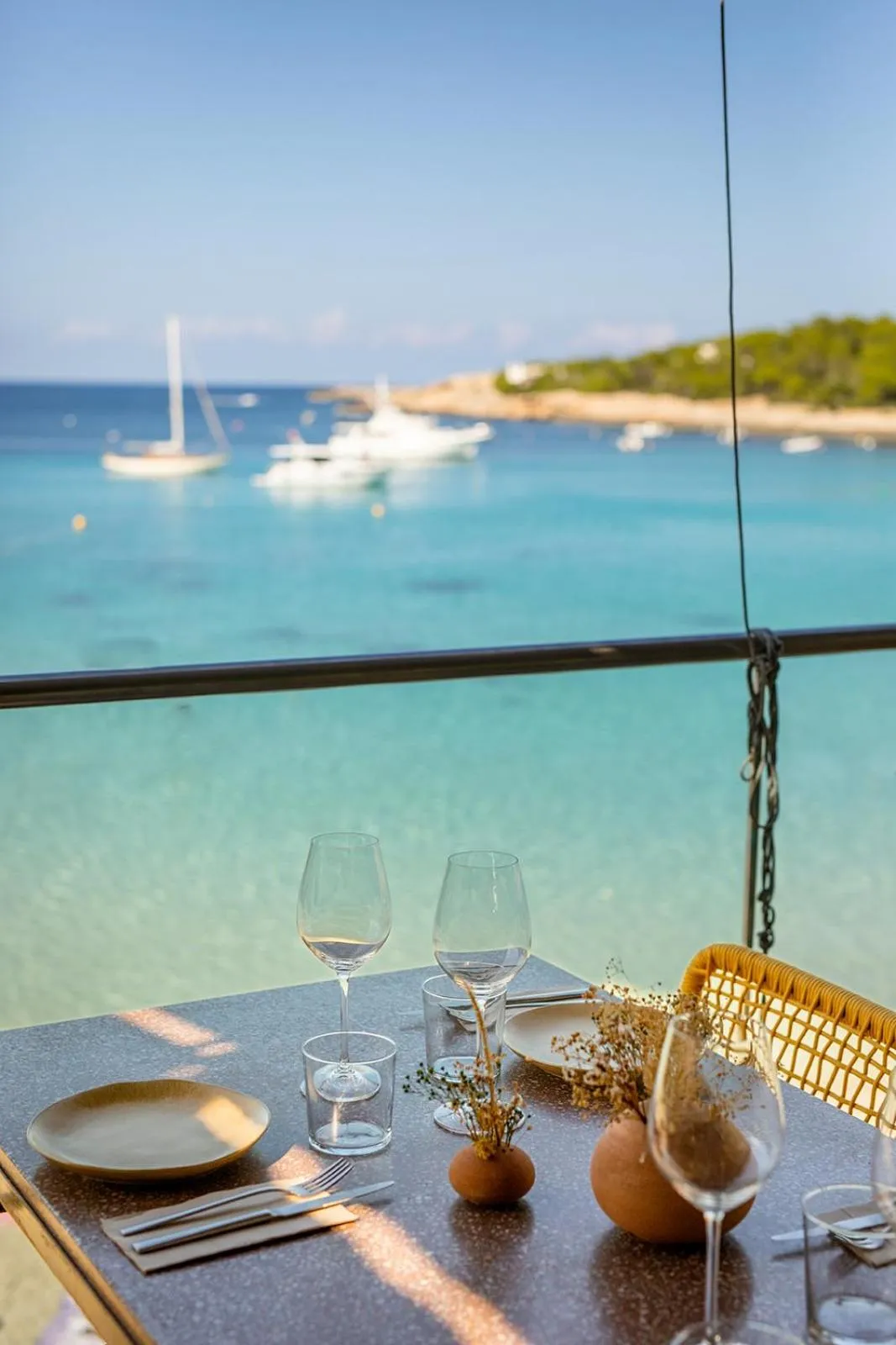 Restaurant/places to eat in Hostal La Cigüeña