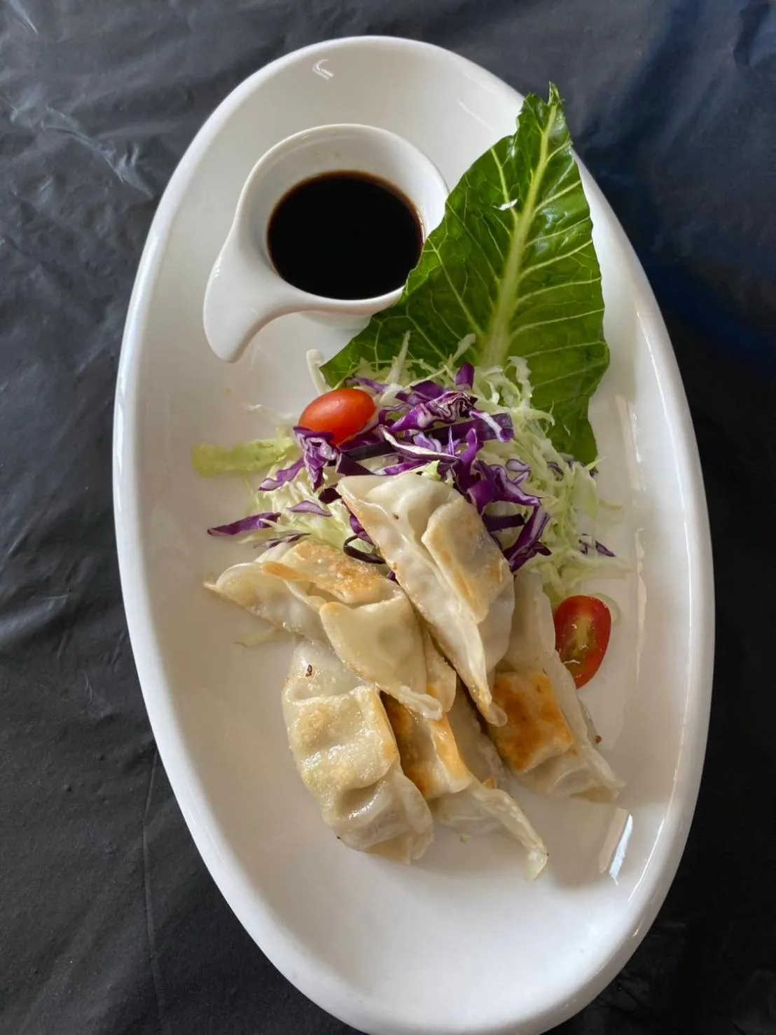 Restaurant/places to eat in PLAAI Plus Hotel Rayong