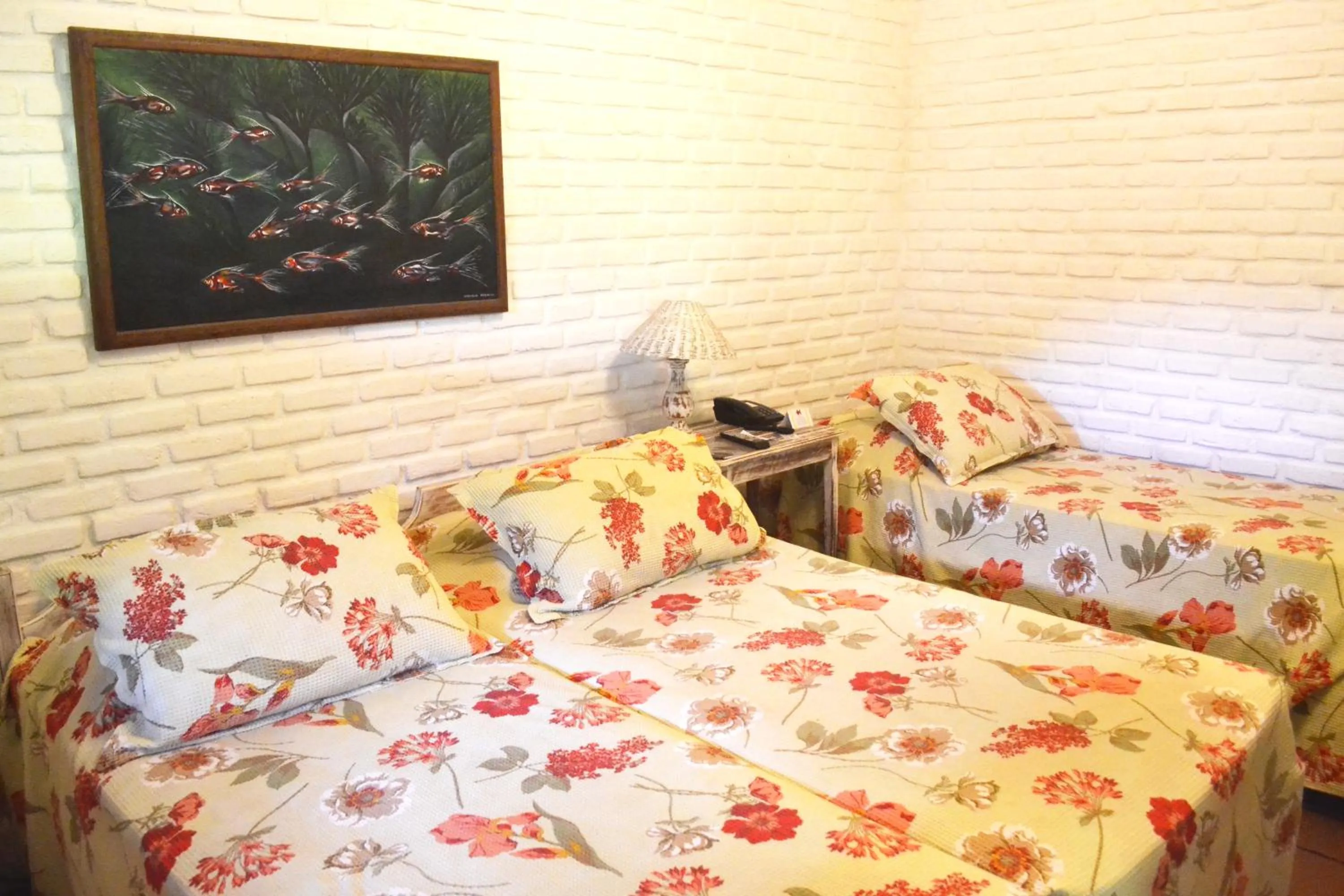 Bedroom, Bed in Pousada do Roballo