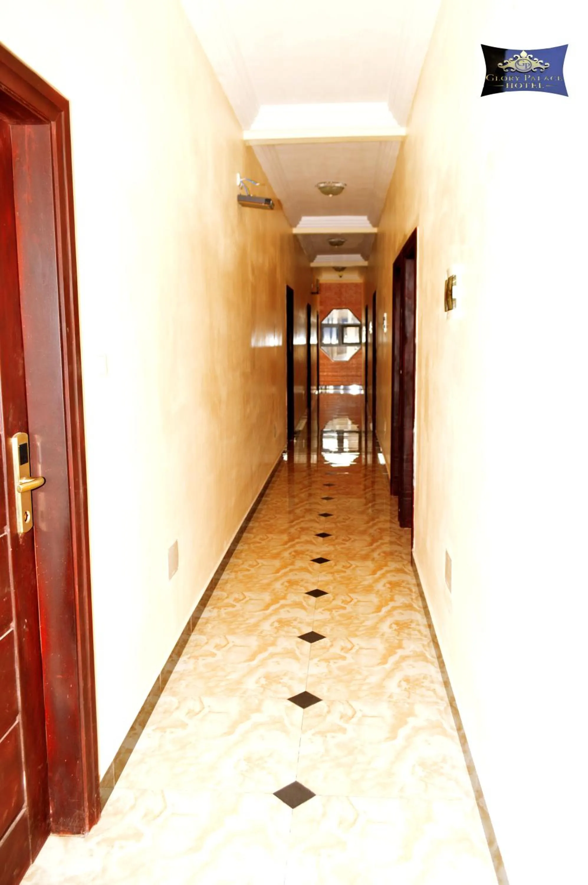 Facade/entrance in Glory Palace Hotel