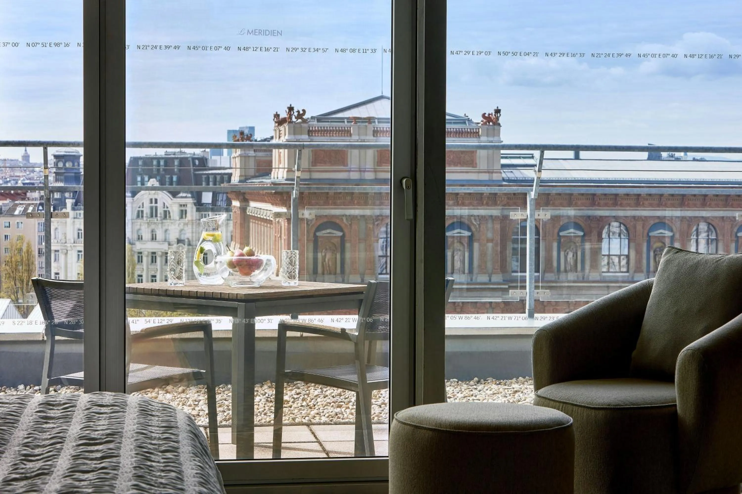 Photo of the whole room in Le Méridien Vienna