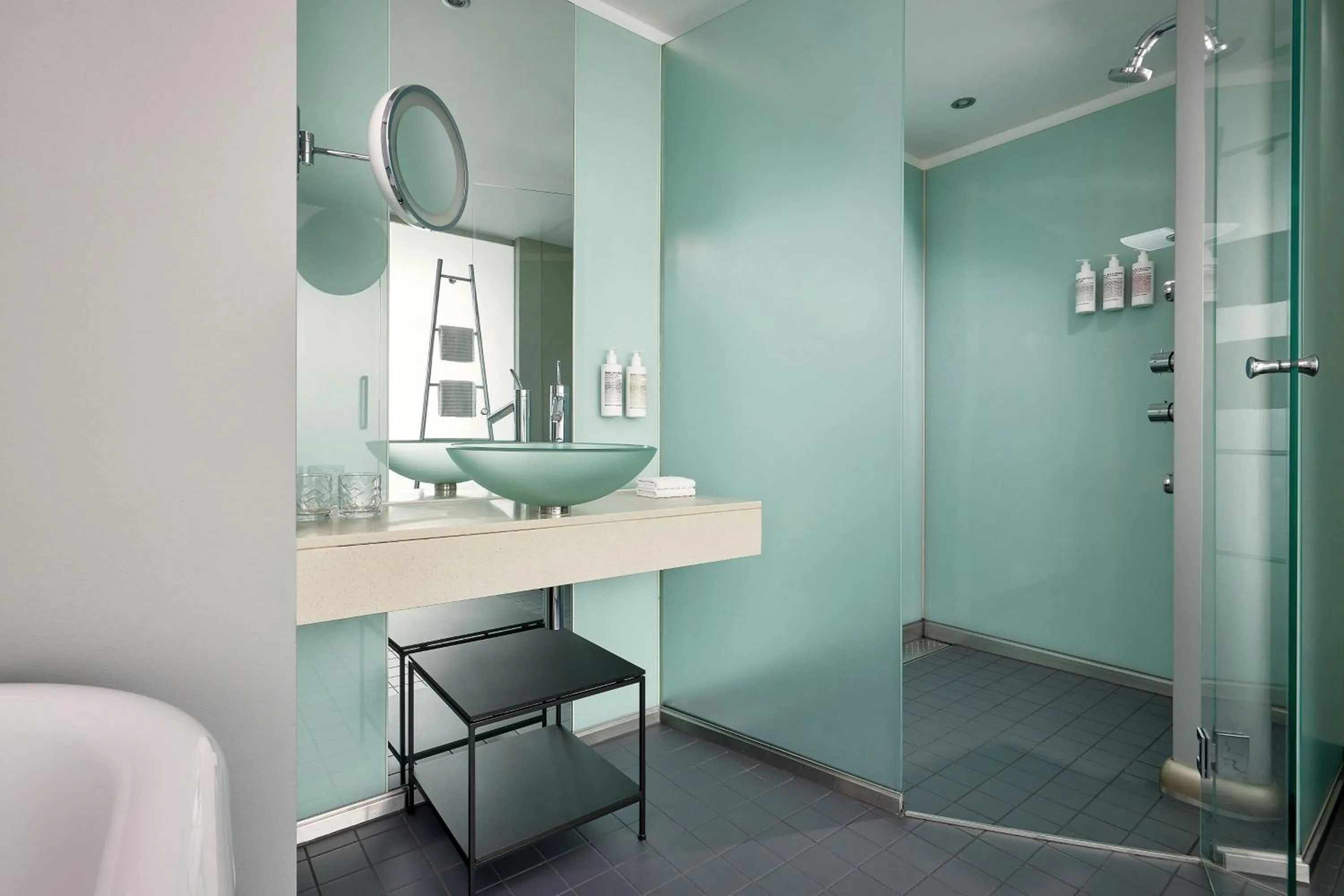 Bathroom in Le Méridien Vienna