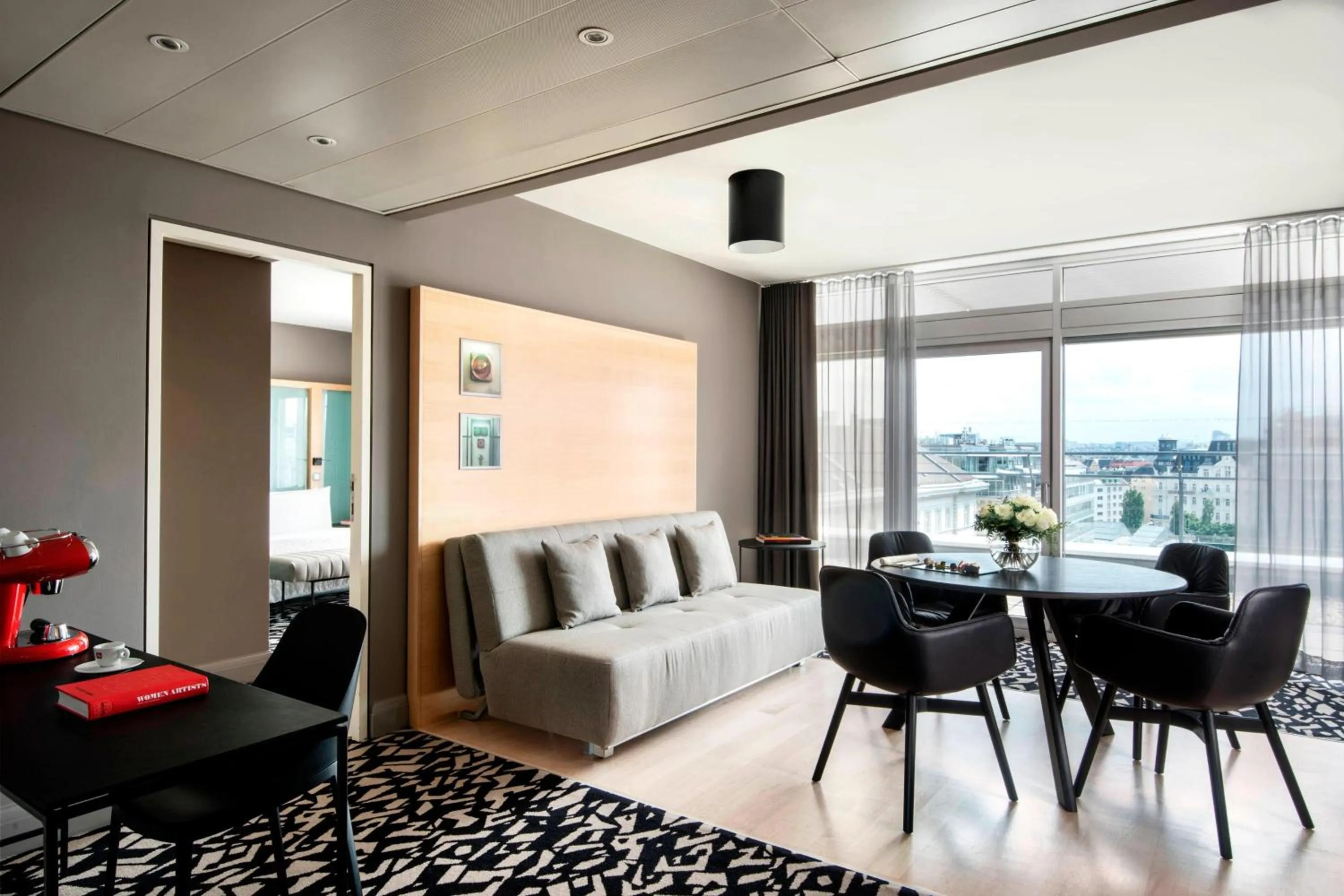 Photo of the whole room in Le Méridien Vienna