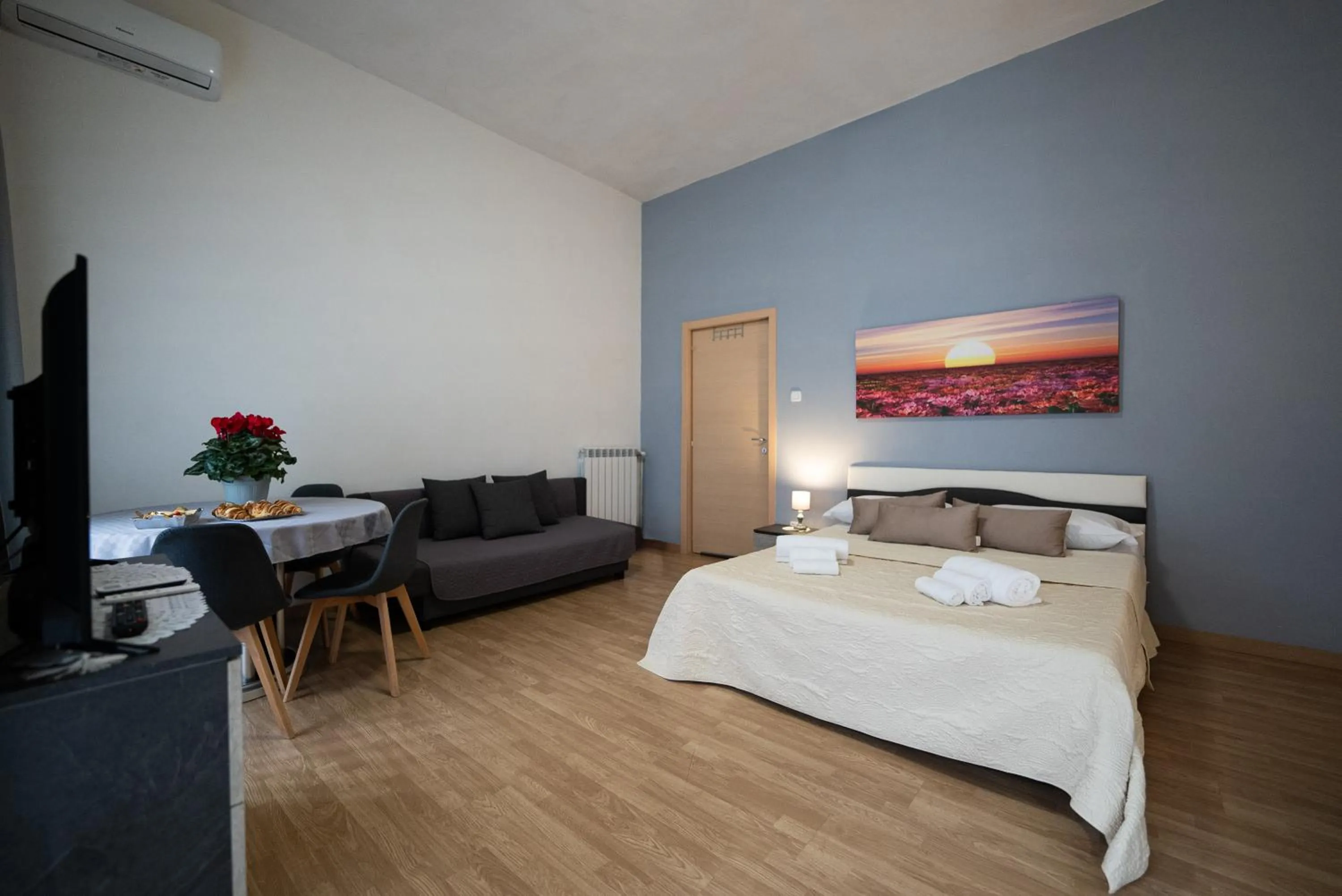 Bed in Home Joséphine - CASERTA