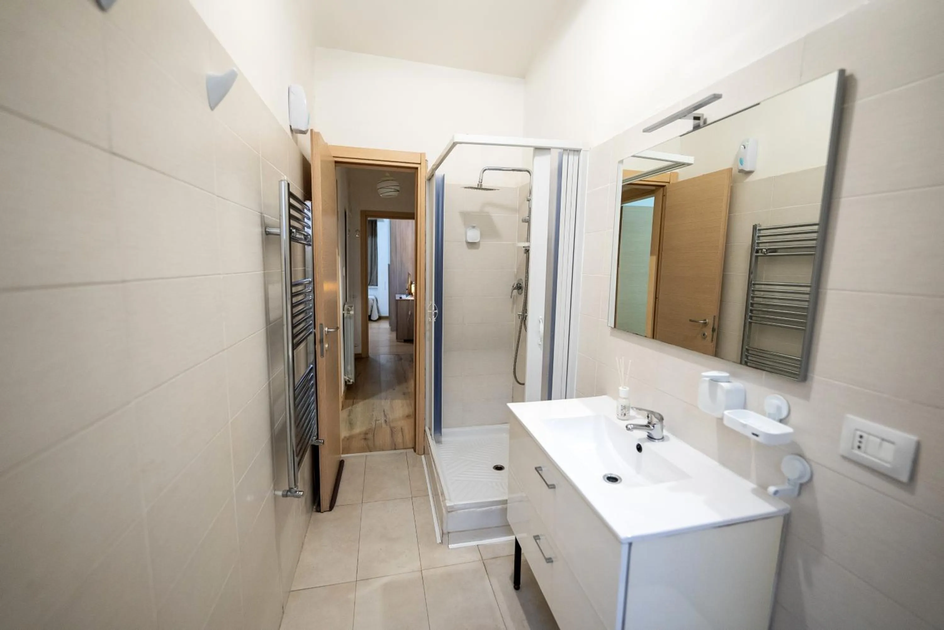 Shower in Home Joséphine - CASERTA