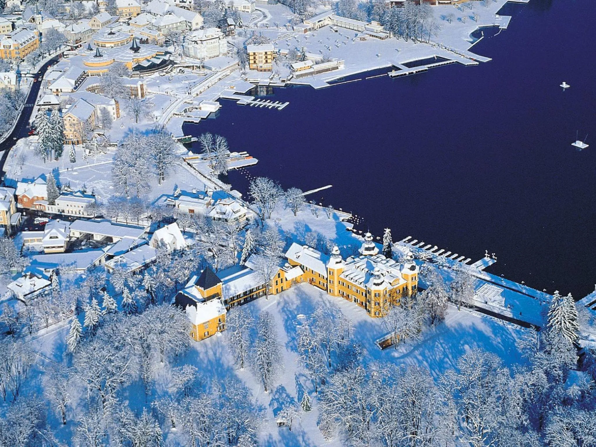 Skiing in Barry Memle Directly at the Lake