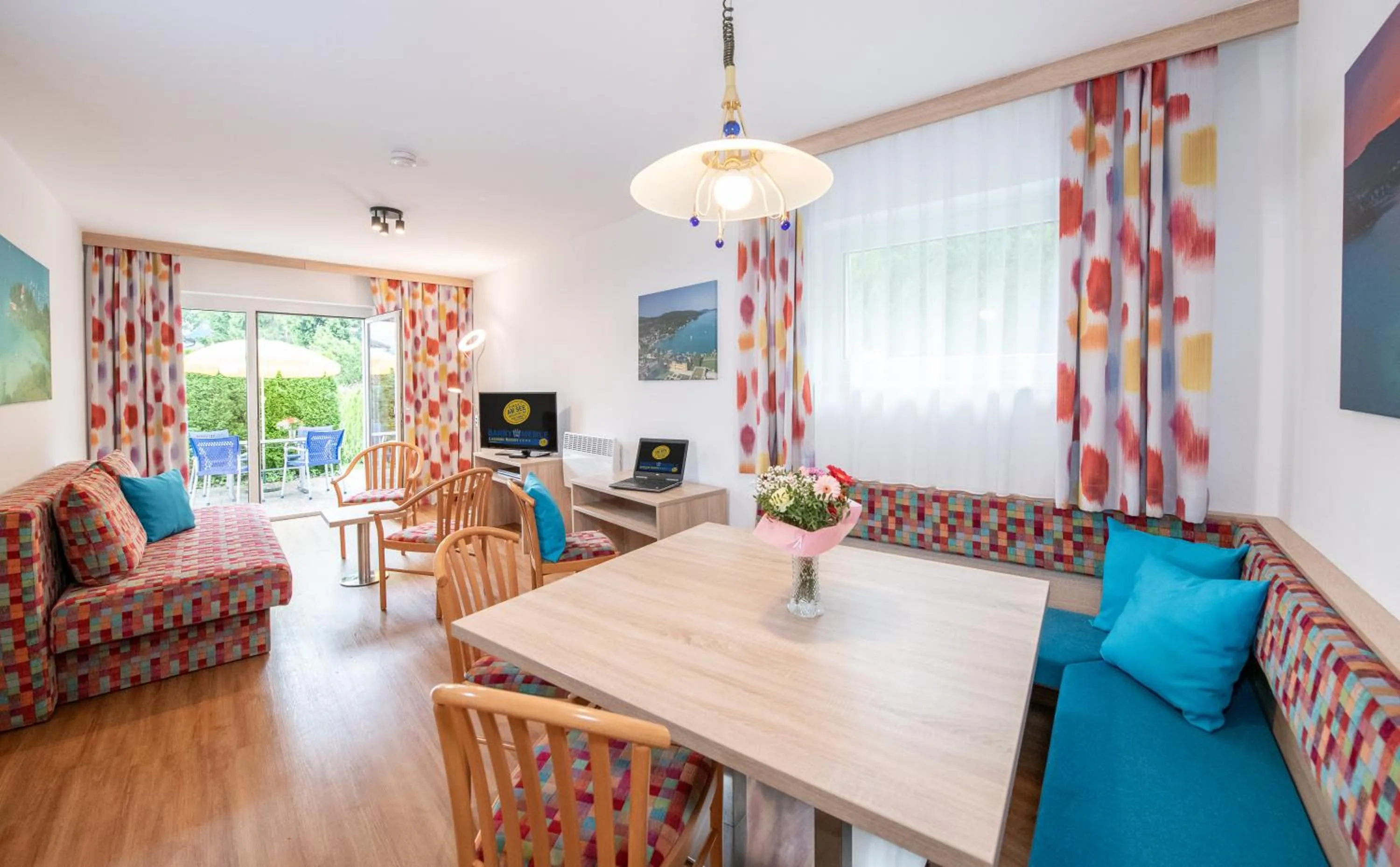 Living room in Barry Memle Directly at the Lake