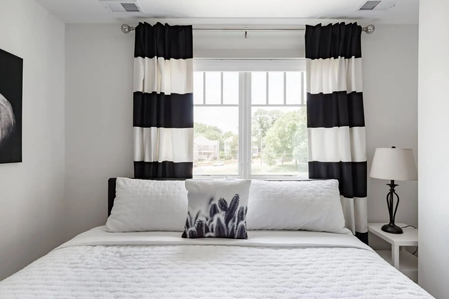 Bedroom, Bed in Brand New Luxury Home near Downtown