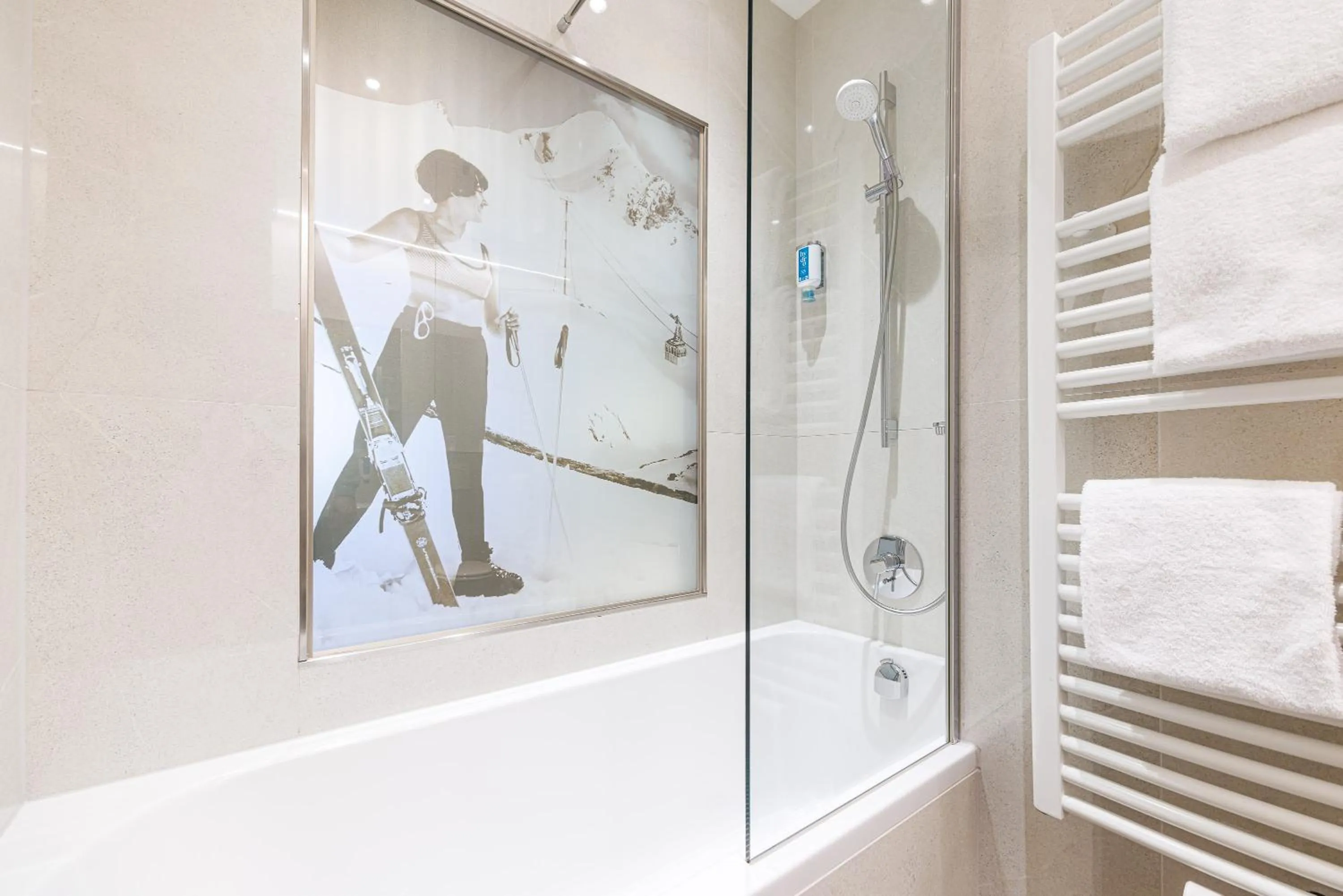 Bathroom in Fish'Inn Zell - Hotel Fischerwirt