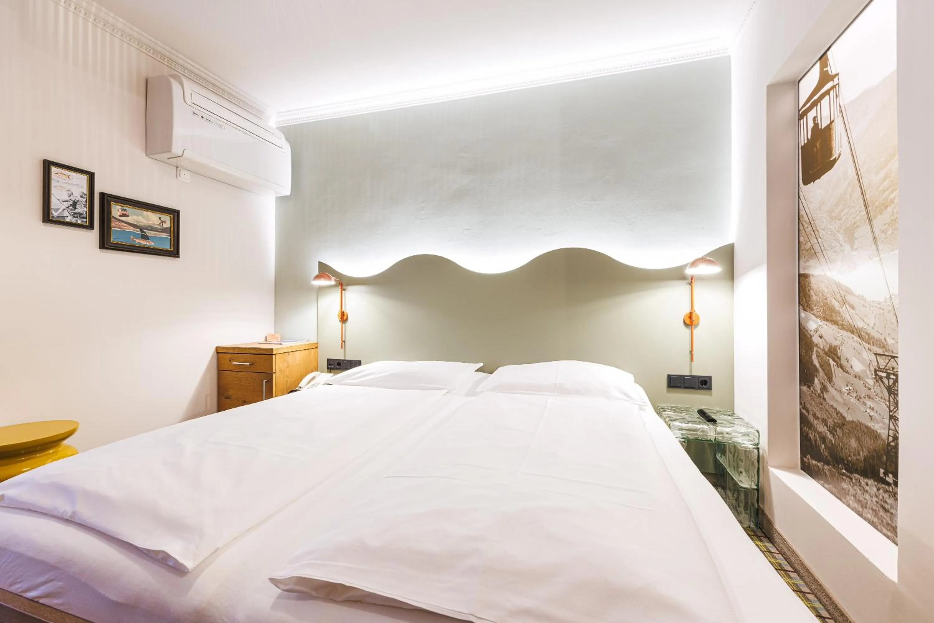 Photo of the whole room, Bed in Fish'Inn Zell - Hotel Fischerwirt