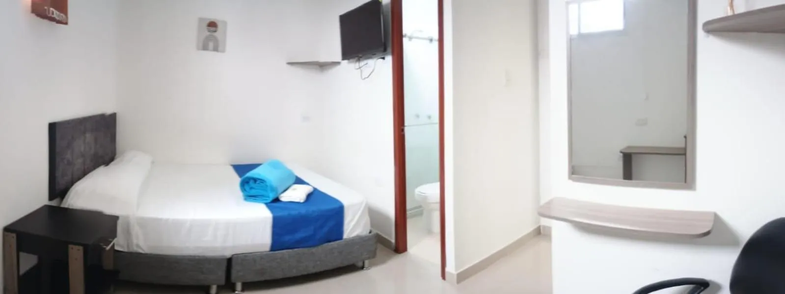 Bed in Hotel Cafe Estrella