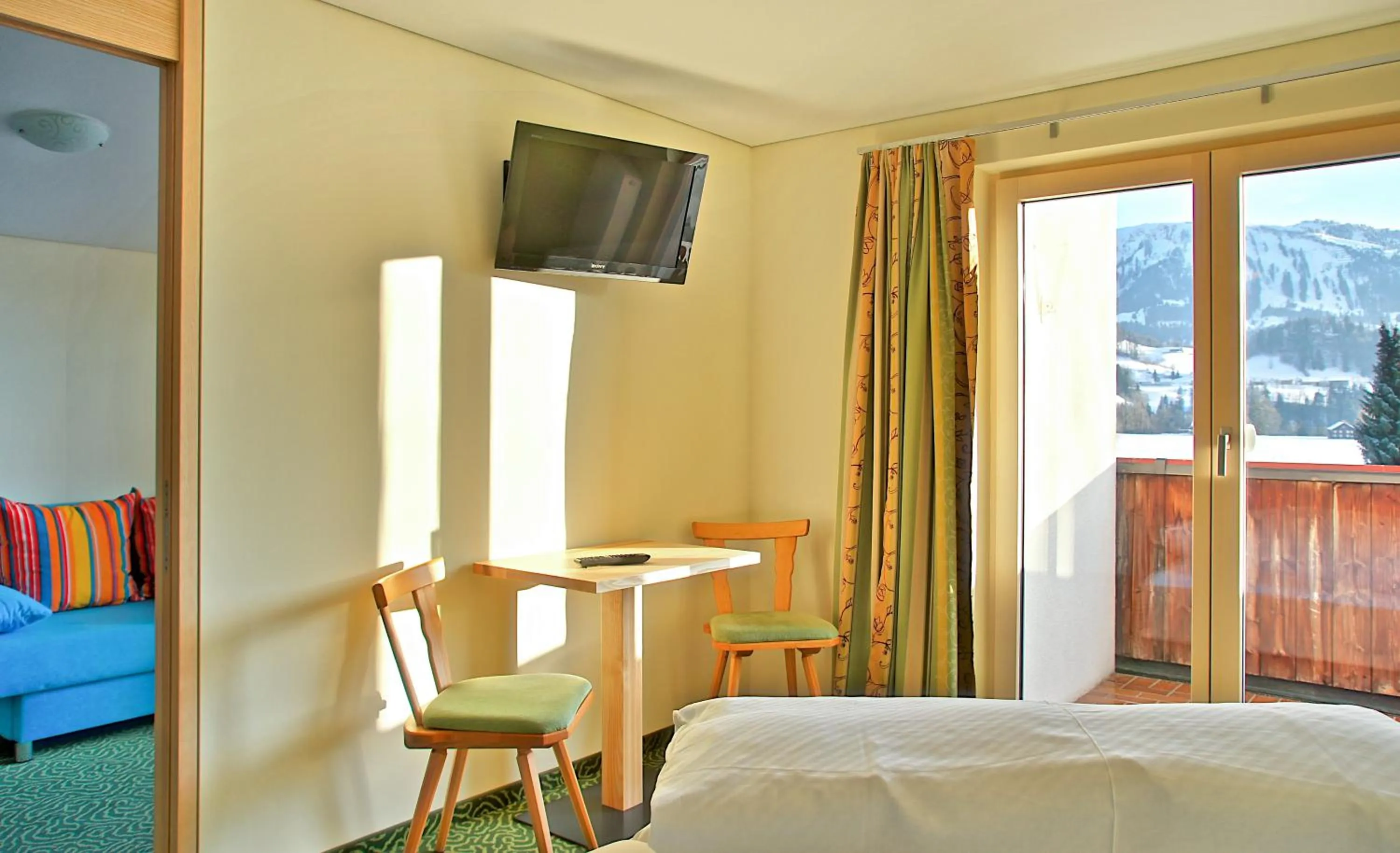 Bed in Familienhotel Adler