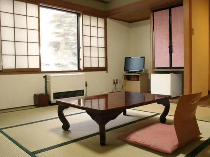 Photo of the whole room in Yakushi no Yu Yumotokan