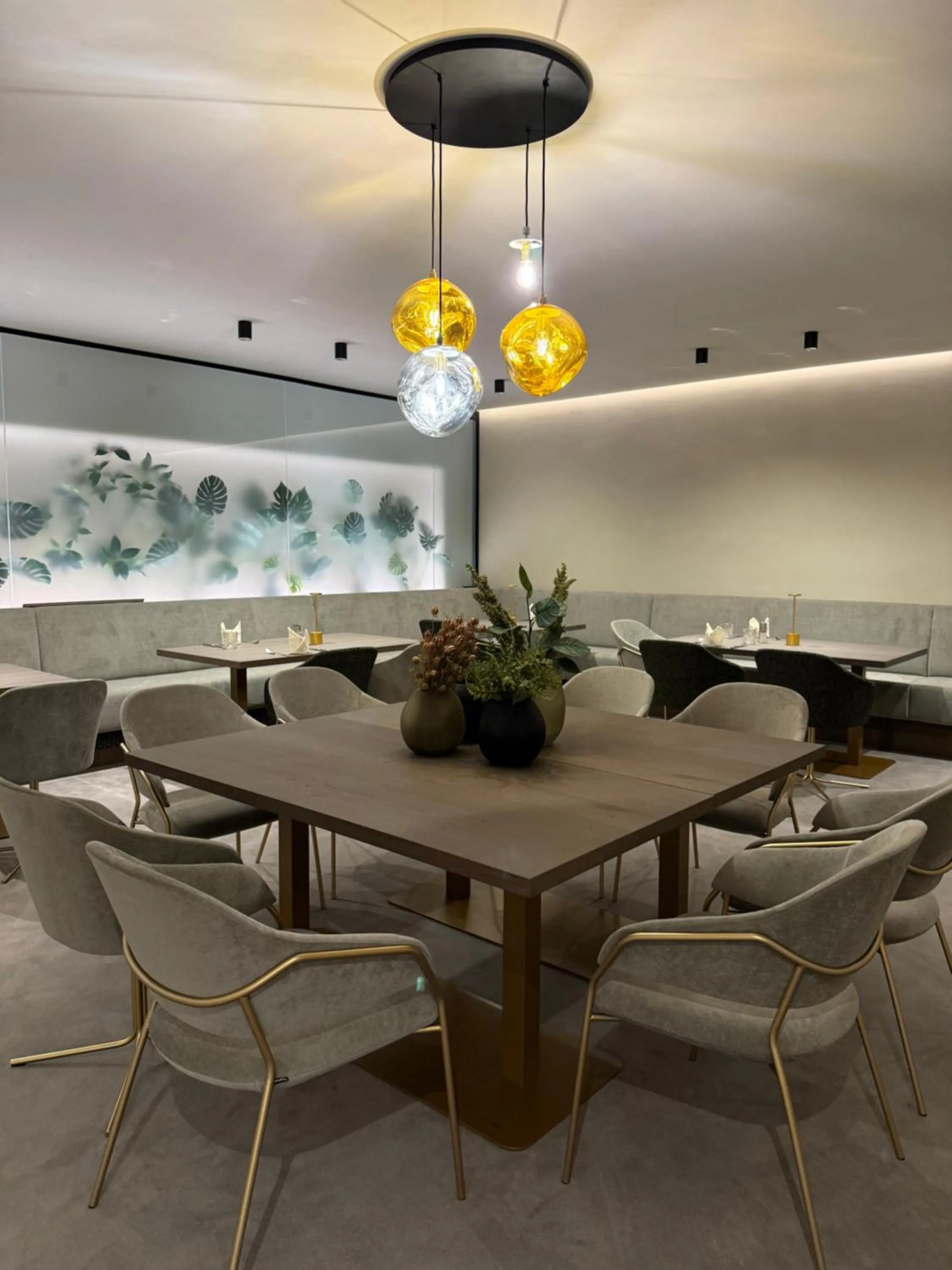 Restaurant/places to eat in DAS RONACHER Thermal Spa Hotel