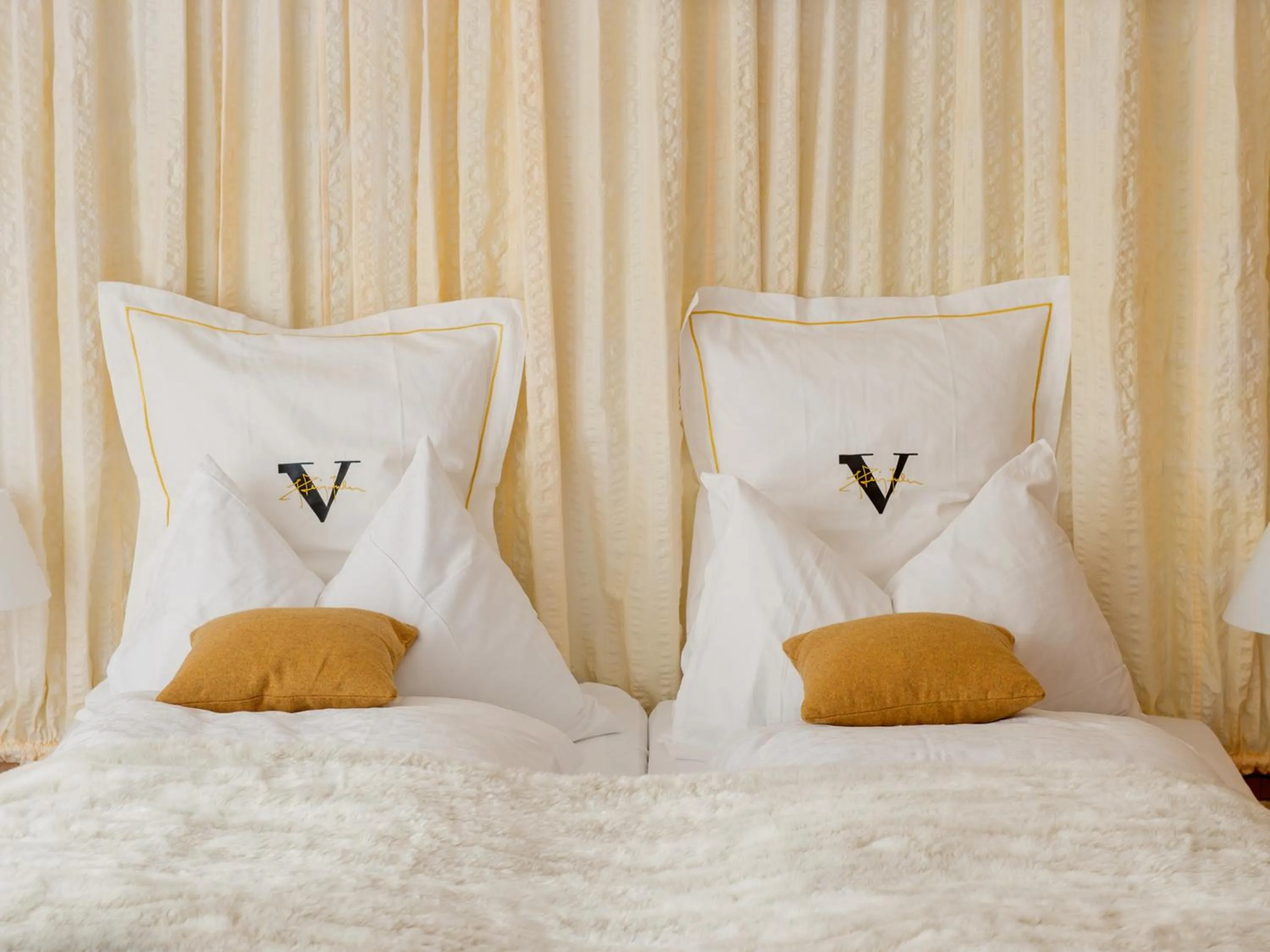 Bed in Backstage Hotel Serviced Apartments