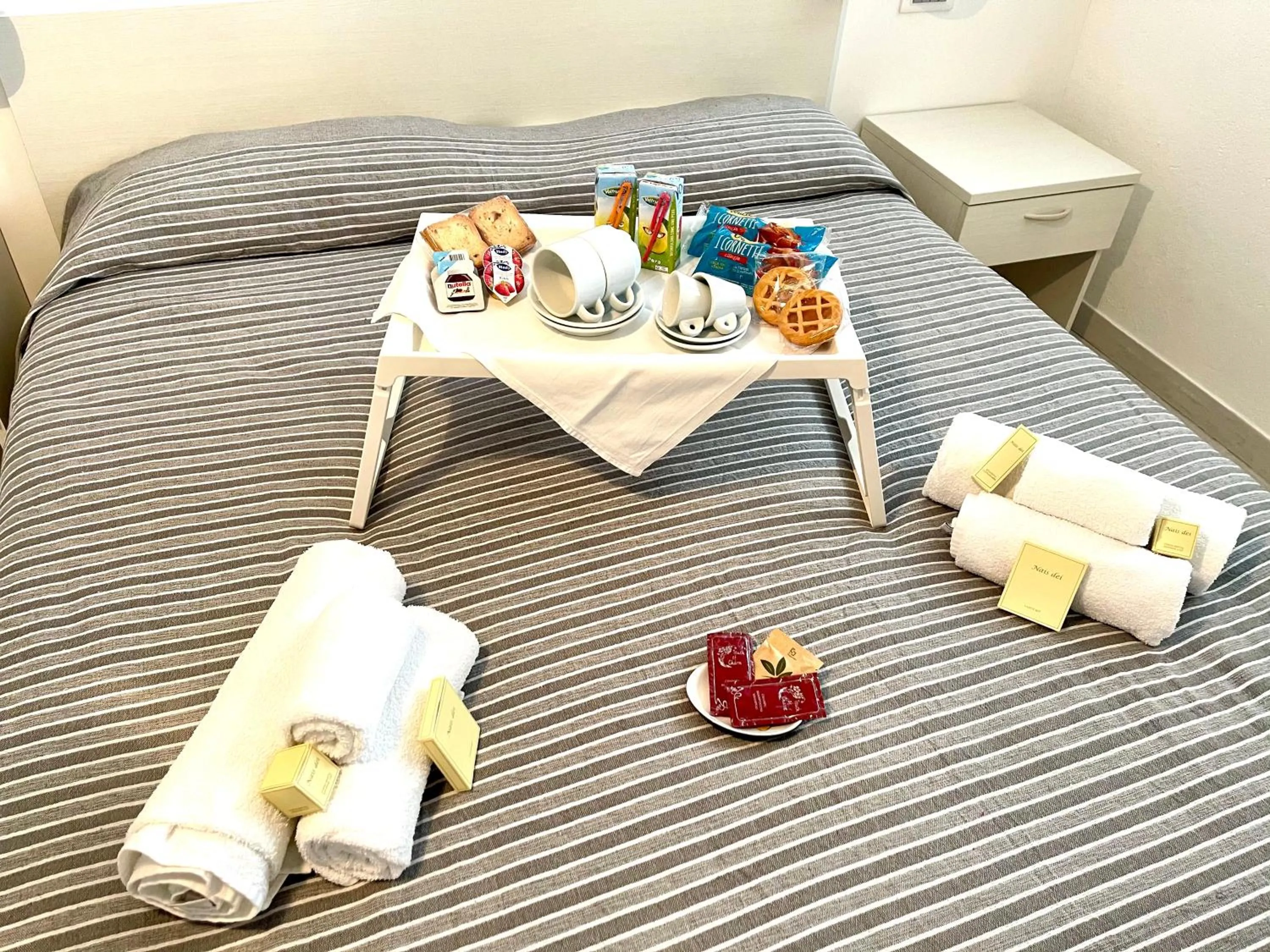 Bed in Buddha House & SPIAGGIA