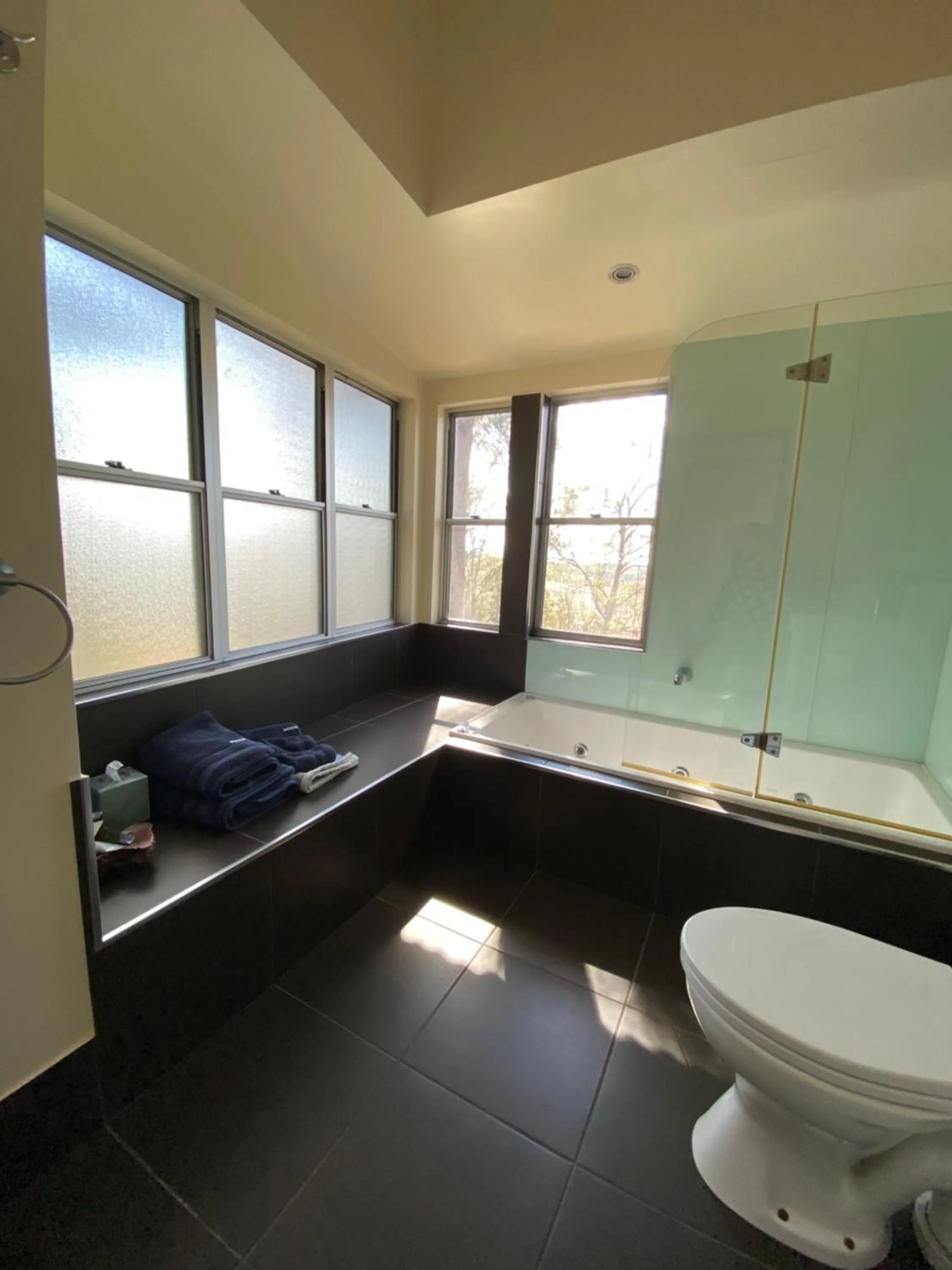 Bathroom in Redrock Retreat