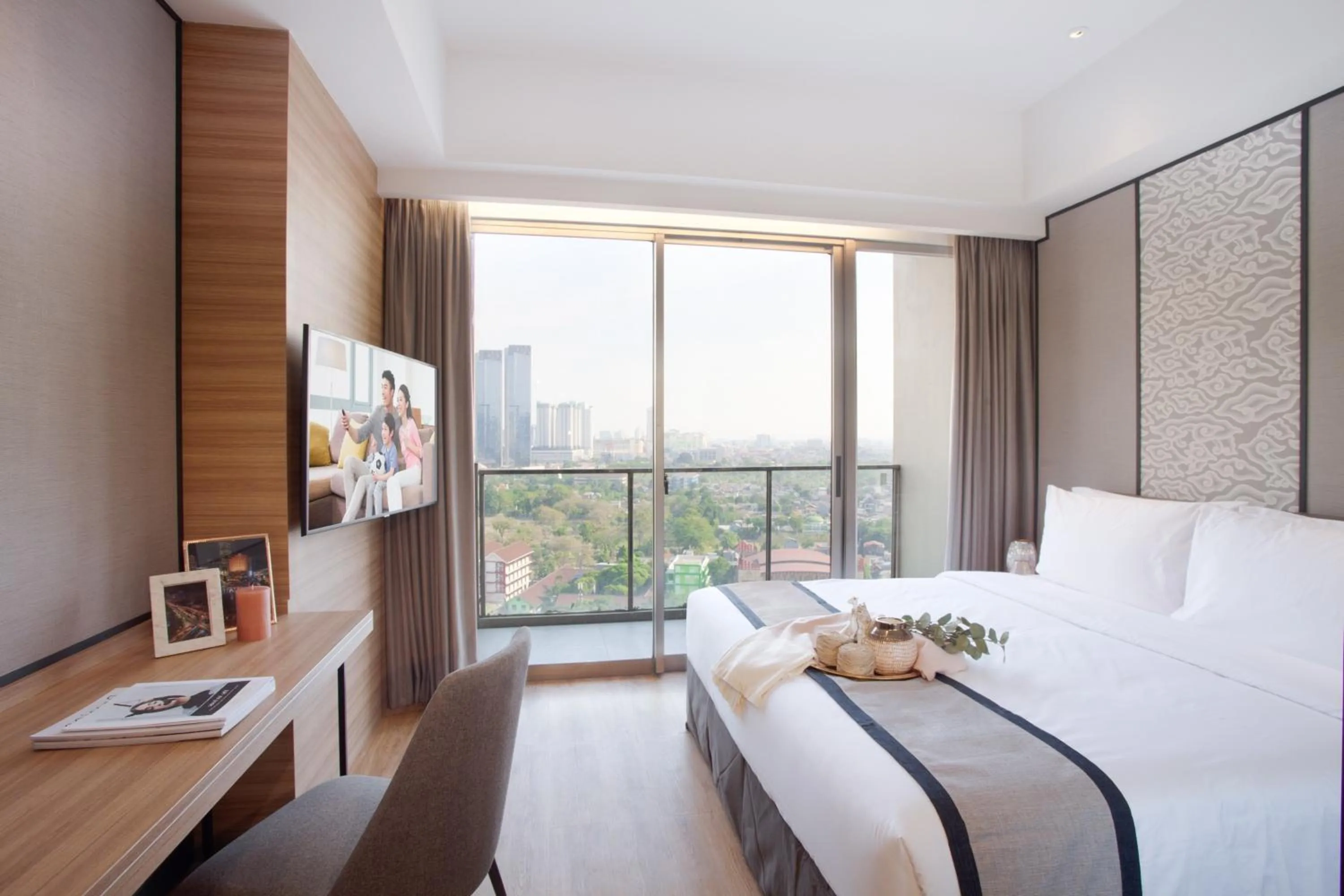 Bedroom, Bed in Somerset Sudirman Jakarta