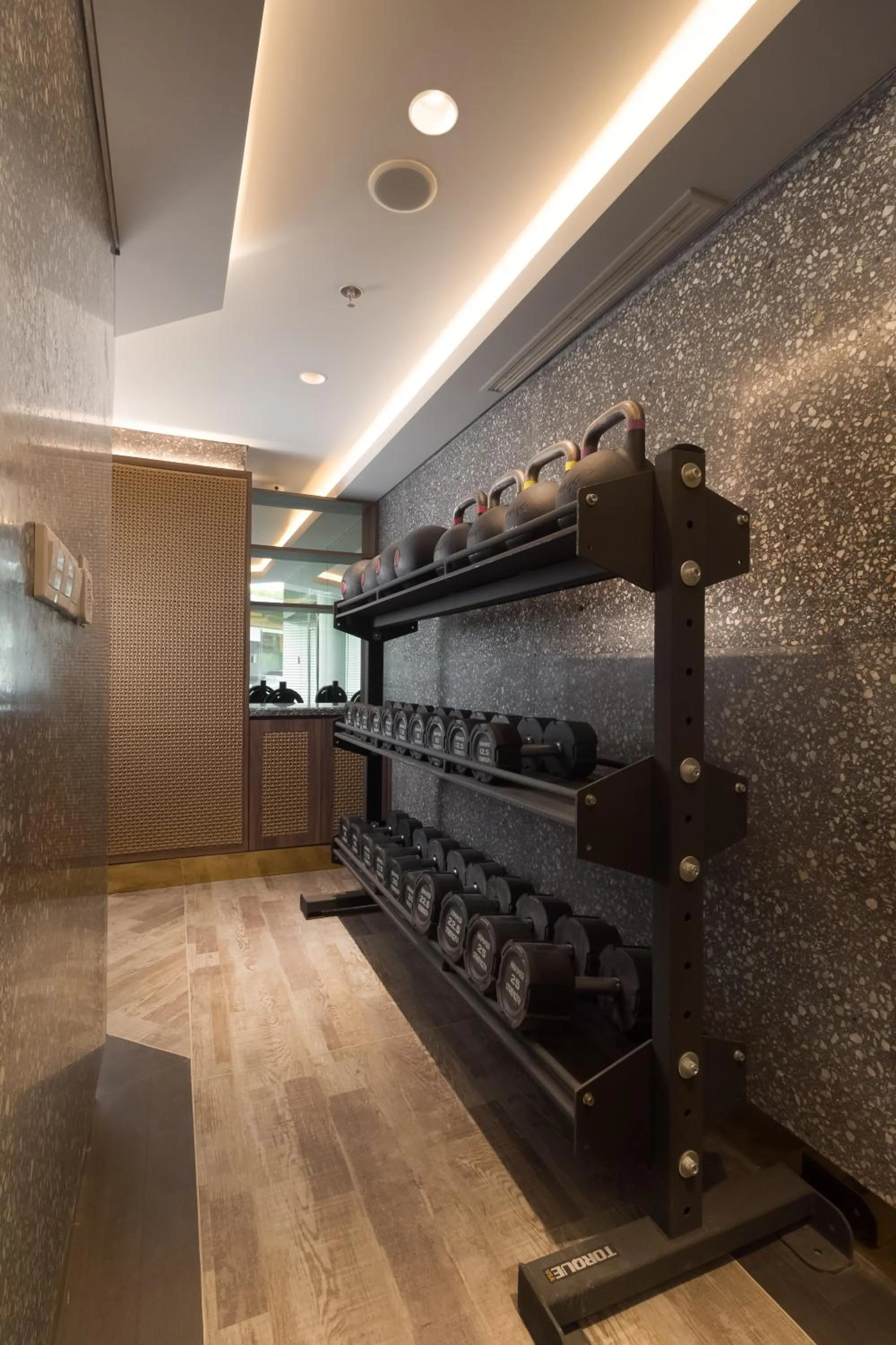 Fitness centre/facilities in Beachwalk Residence