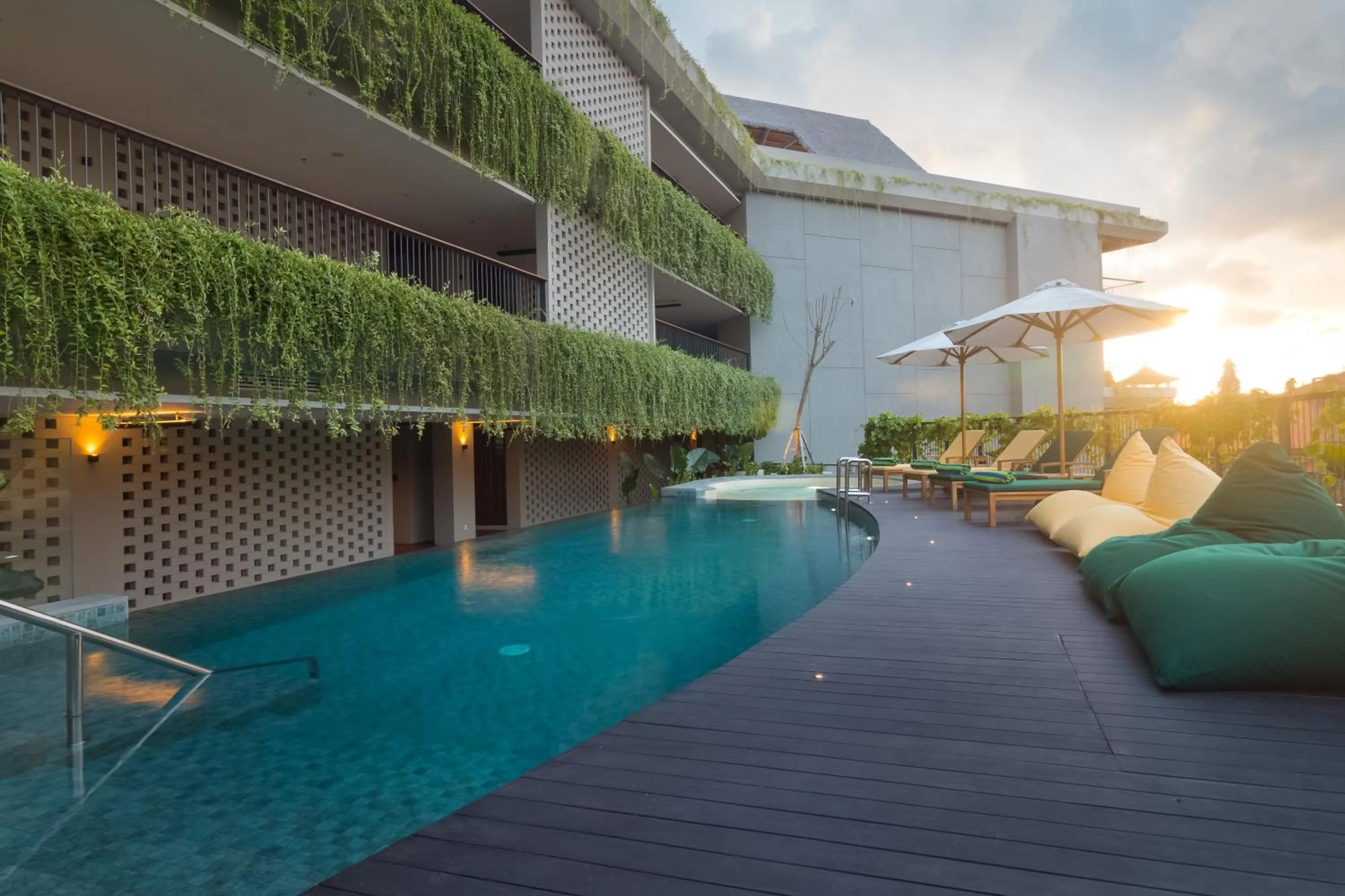 Property building in Beachwalk Residence