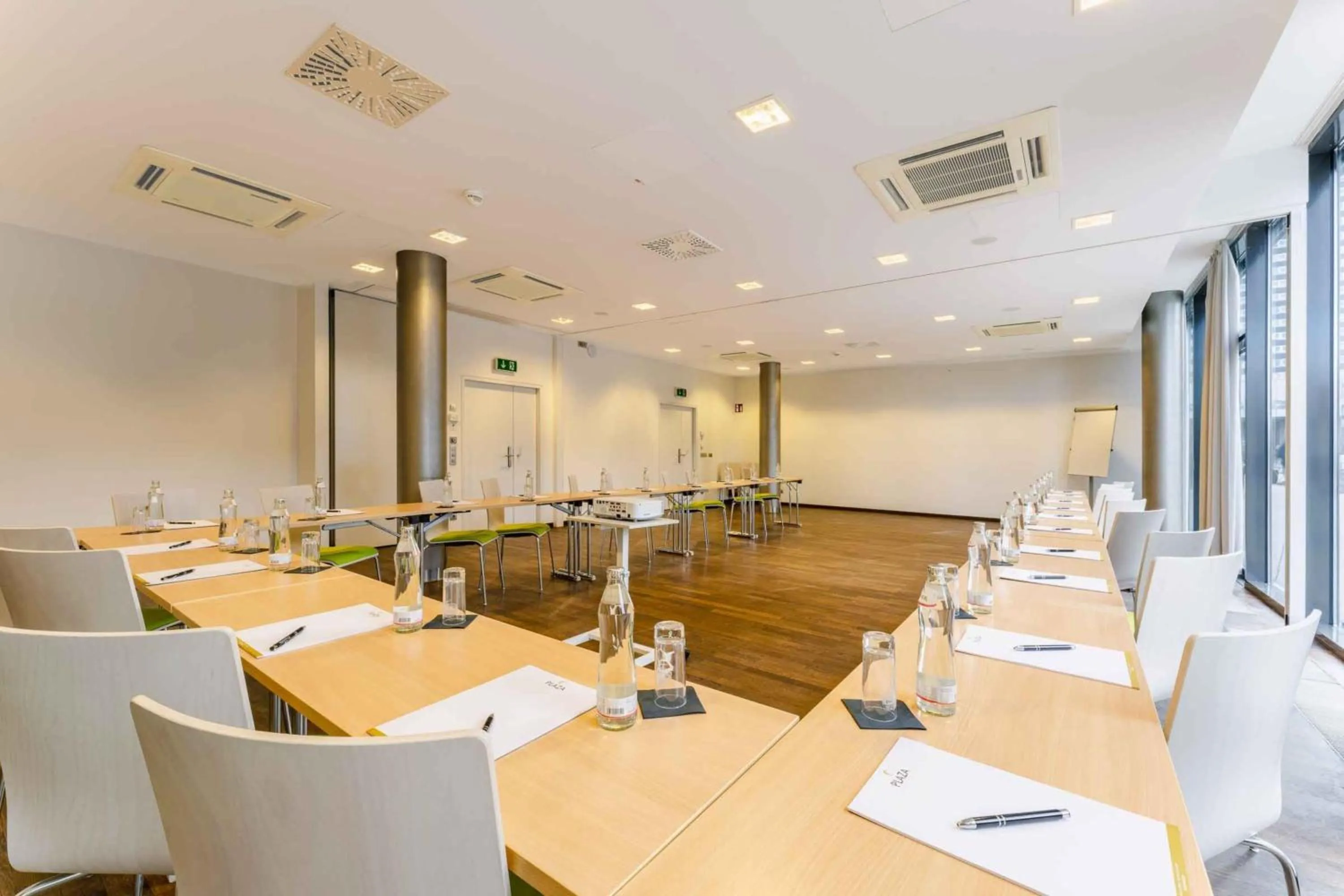 Meeting/conference room in PLAZA INN Wien Gasometer