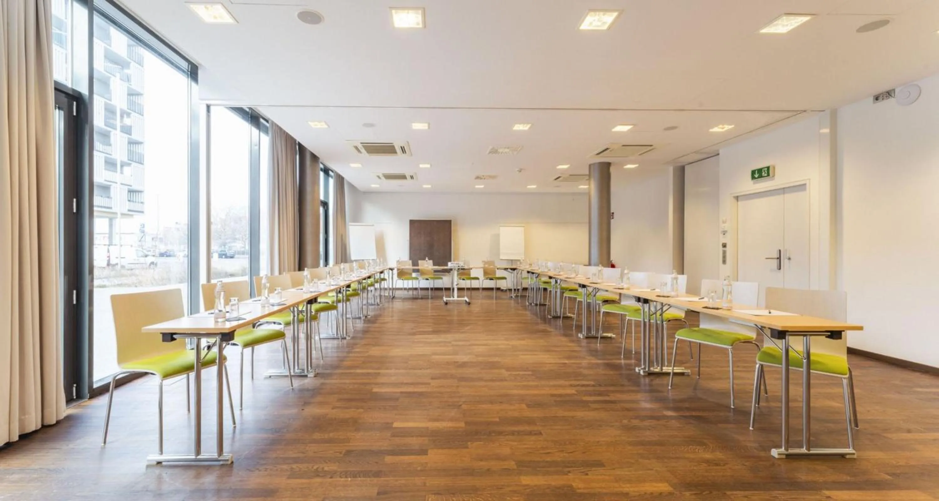 Meeting/conference room in PLAZA INN Wien Gasometer