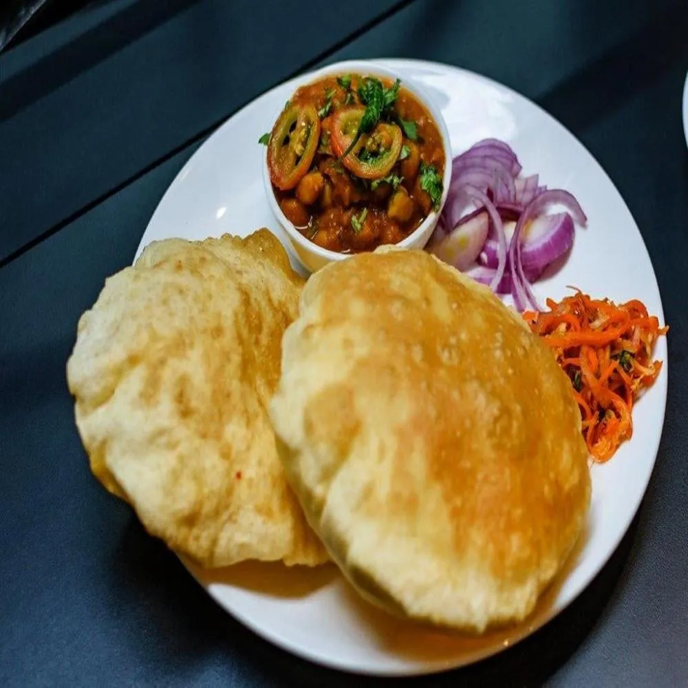 Food and drinks in Olive By Tej Hotel And Resorts