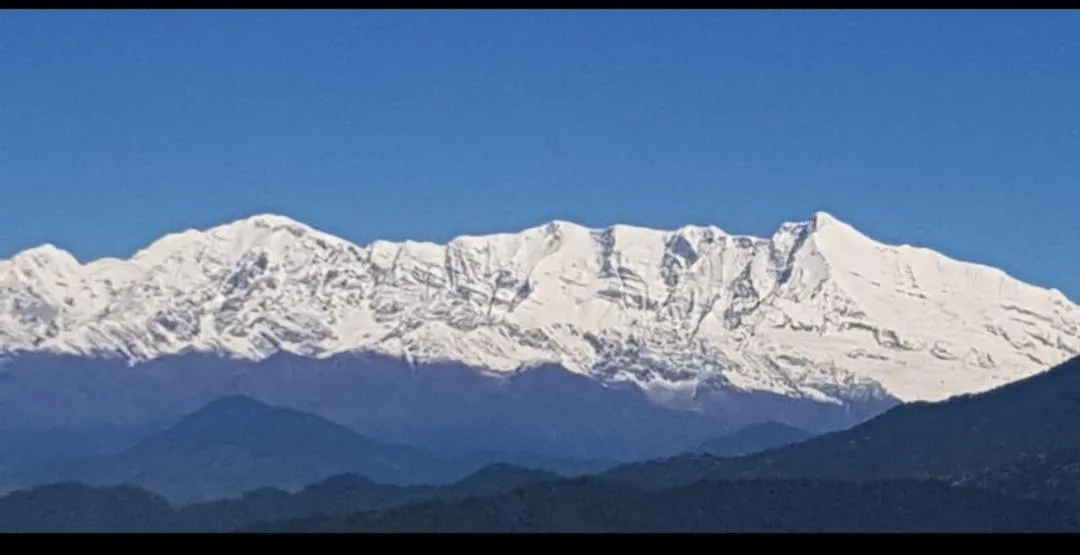 Mountain view in Hotel Himshikhar