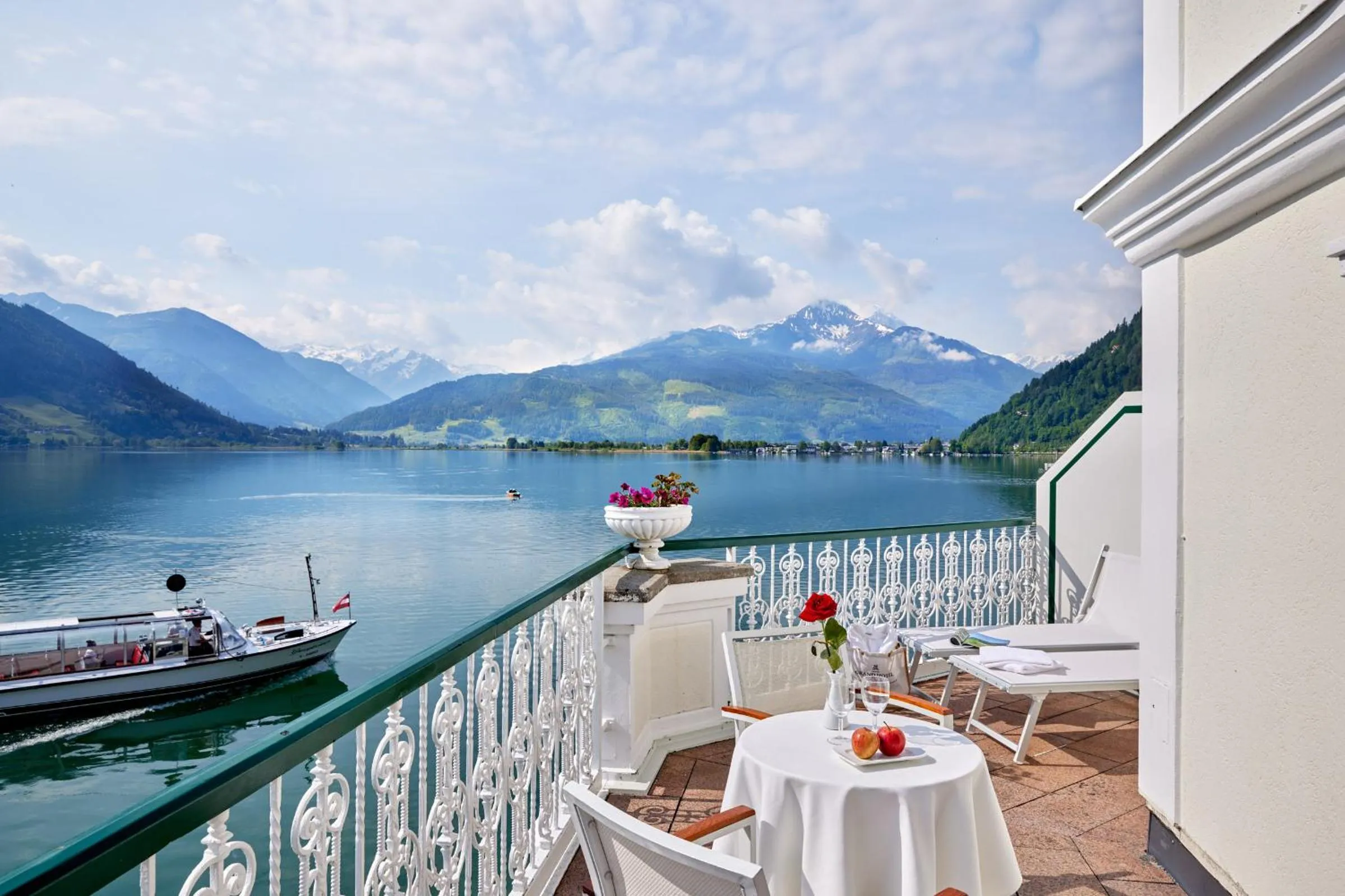 Natural landscape in Grand Hotel Zell am See