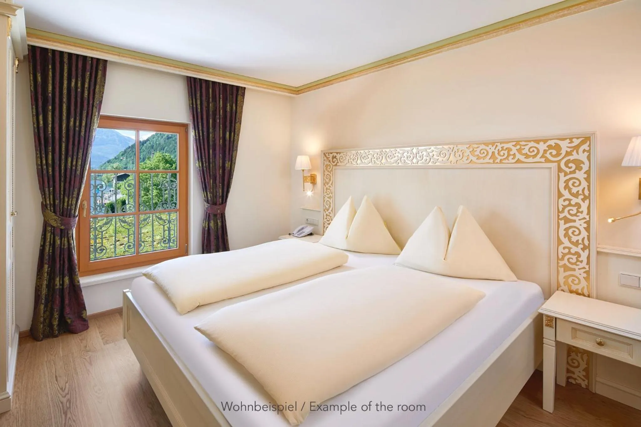 Photo of the whole room, Bed in Grand Hotel Zell am See