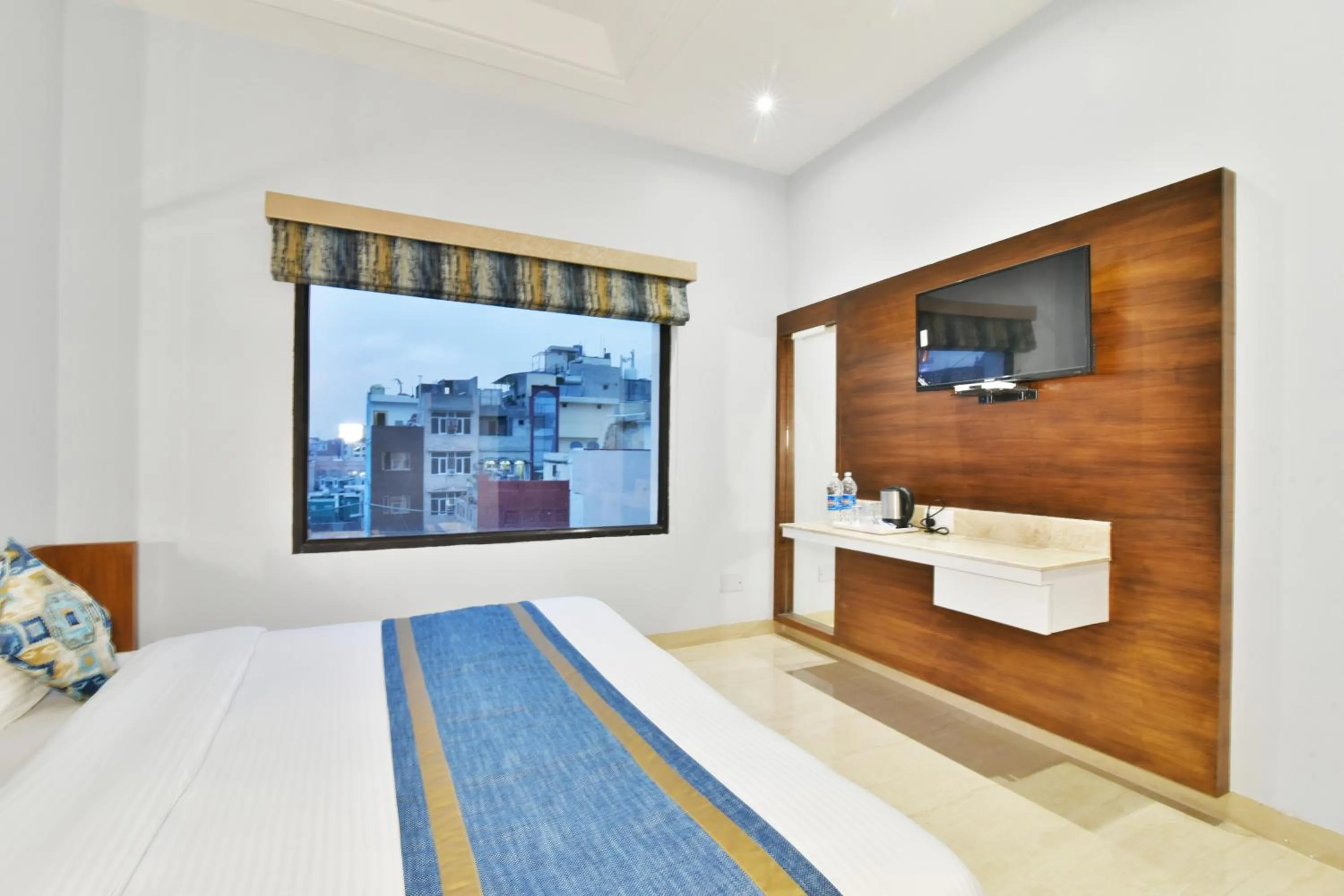 Bed in Hotel Vacation Inn