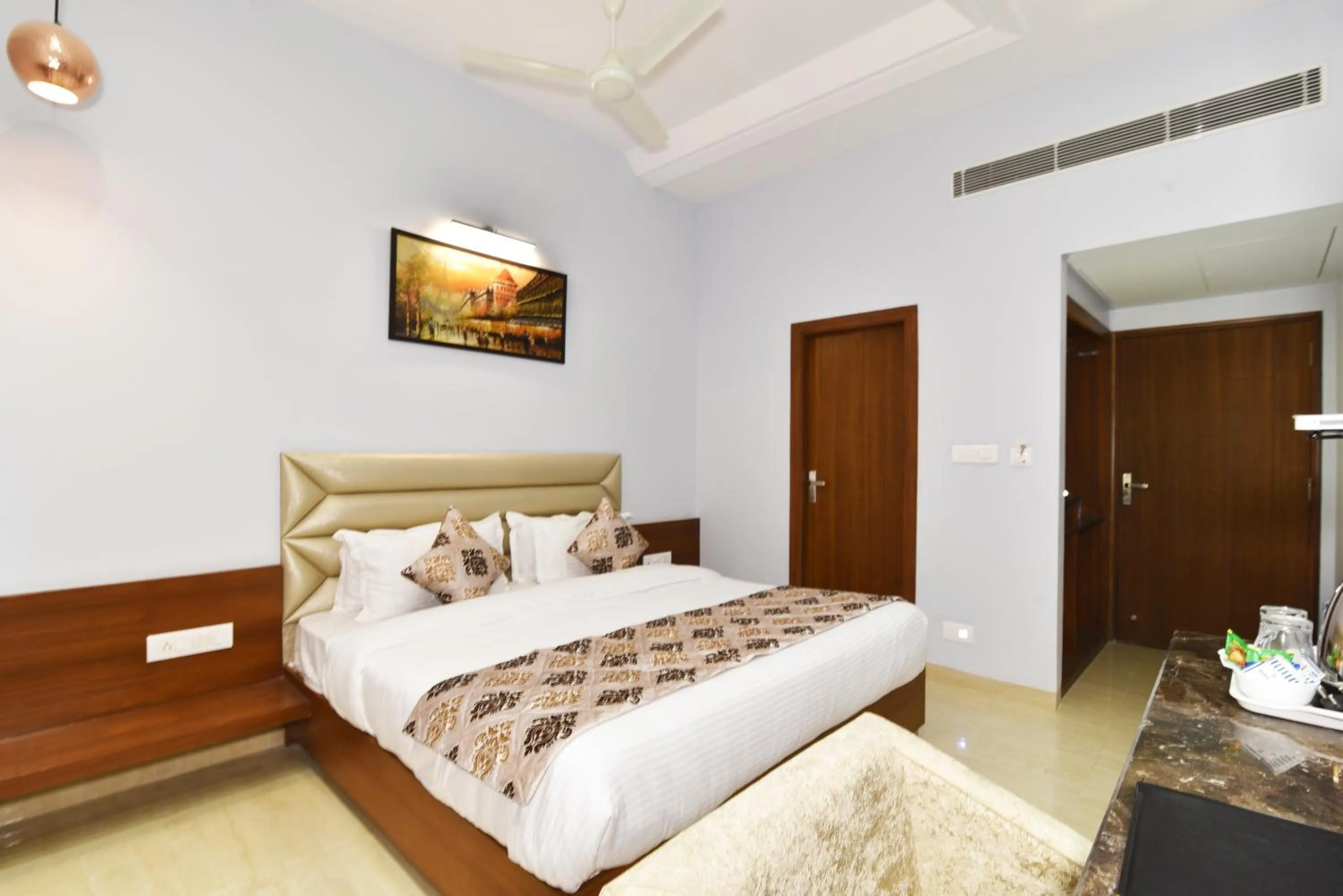 Bed in Hotel Vacation Inn