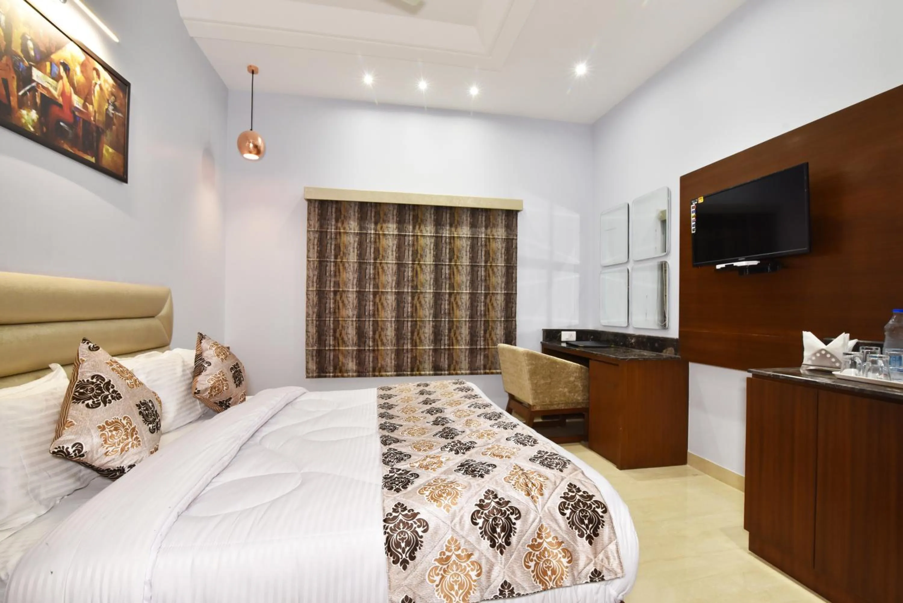 Bed in Hotel Vacation Inn