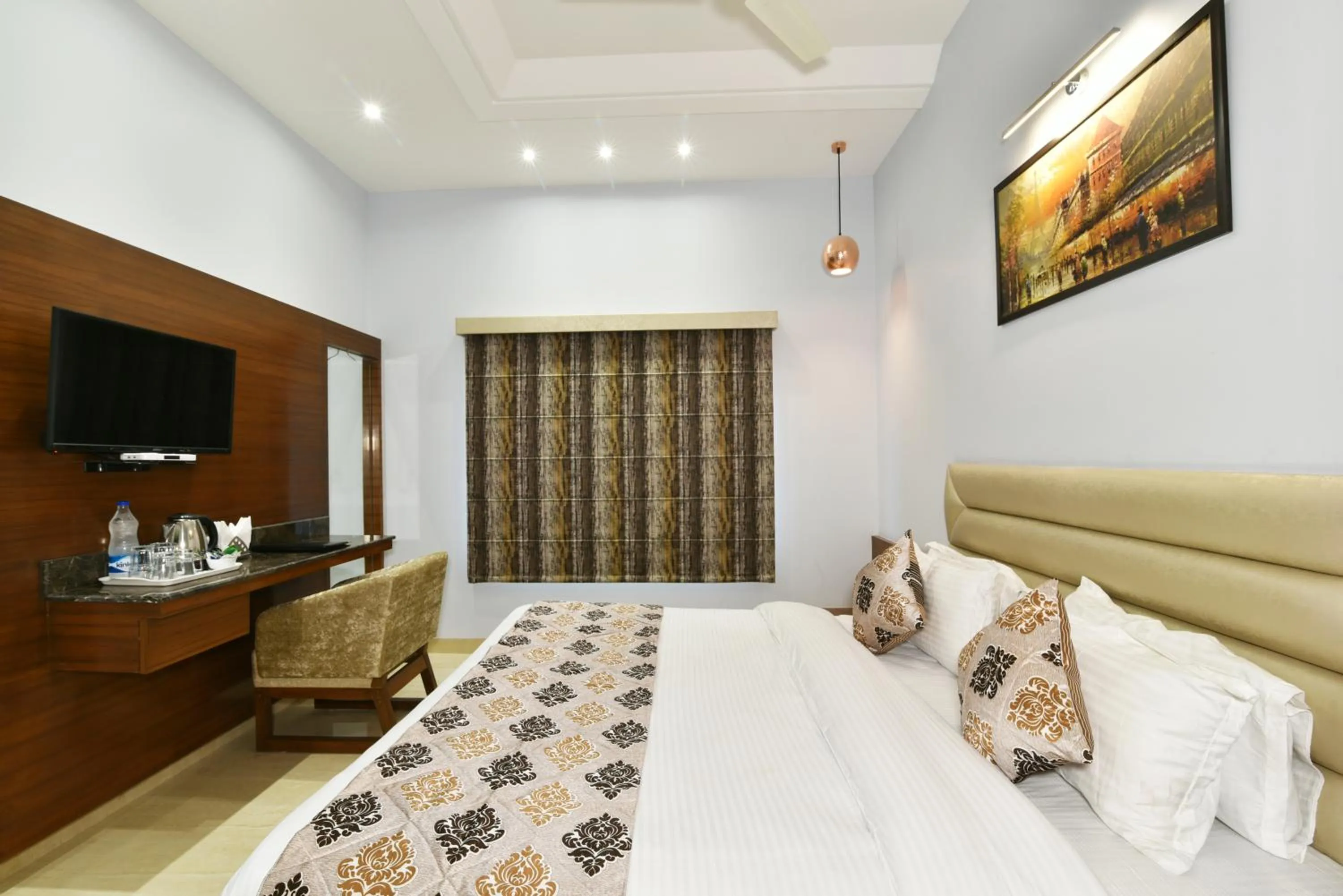 Bed in Hotel Vacation Inn