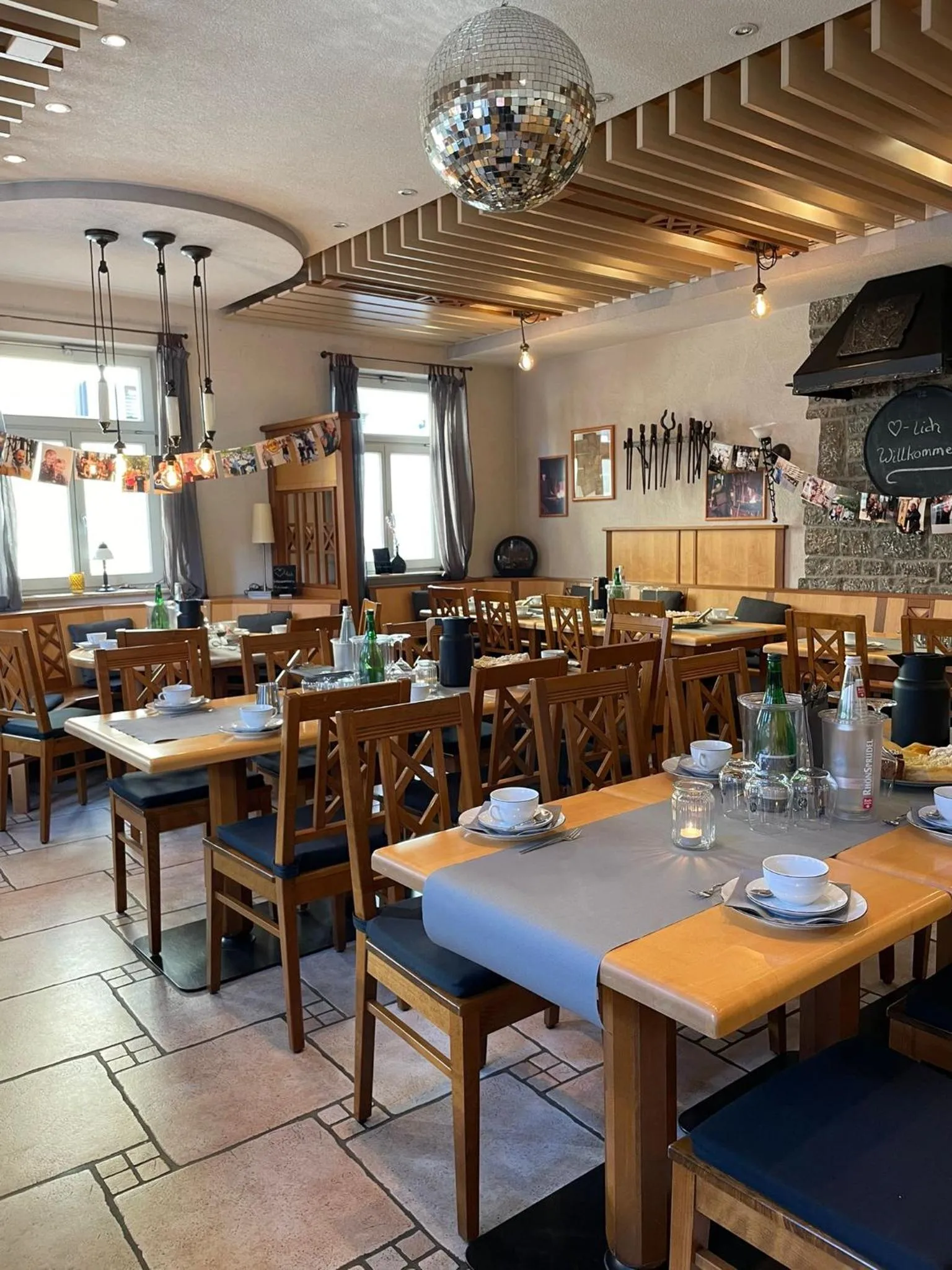 Restaurant/places to eat in Aparthotel Alte Schmiede Dettelbach