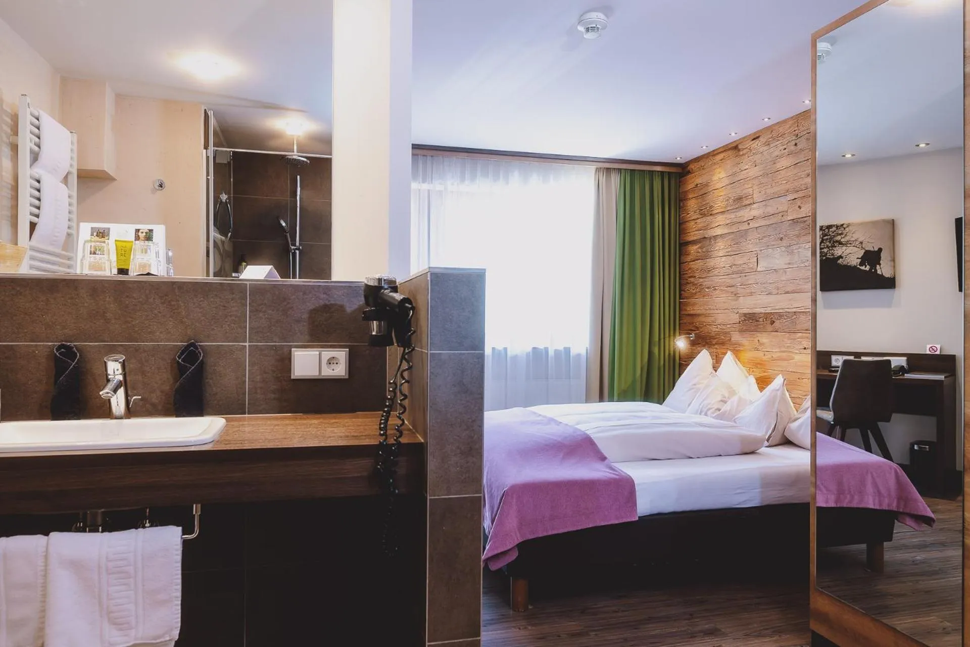 Bed in Hotel DIE SONNE