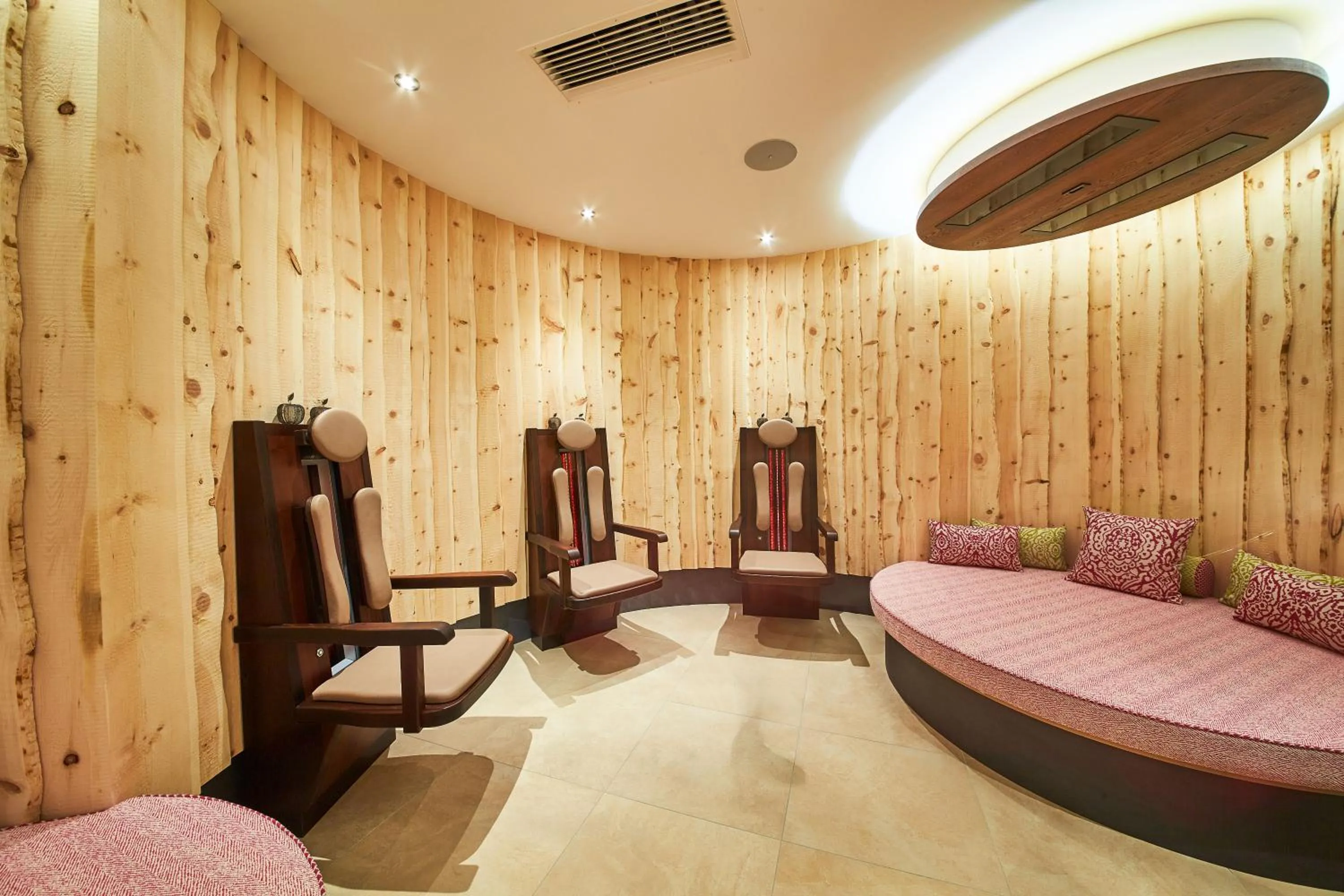 Spa and wellness centre/facilities in Hotel DIE SONNE