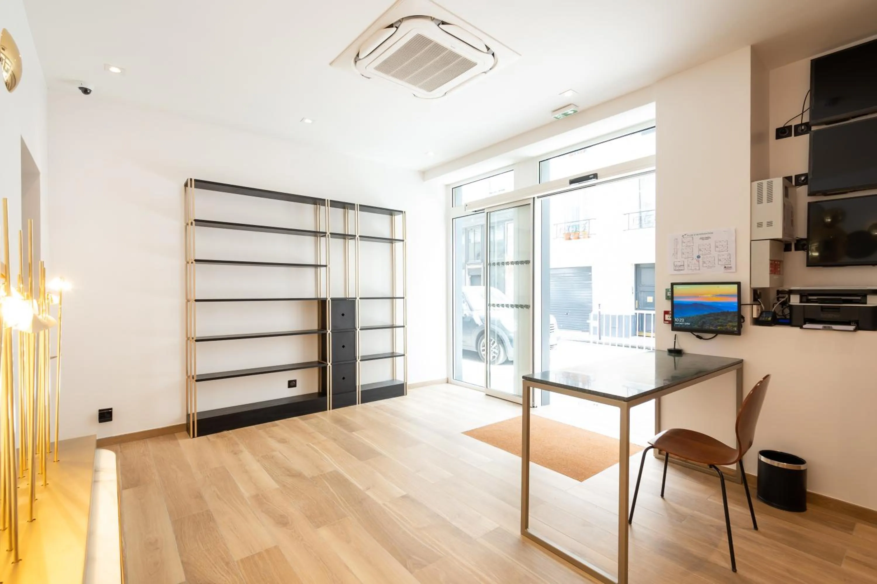 HOTEL AU COEUR DES ARTS ET METIERS