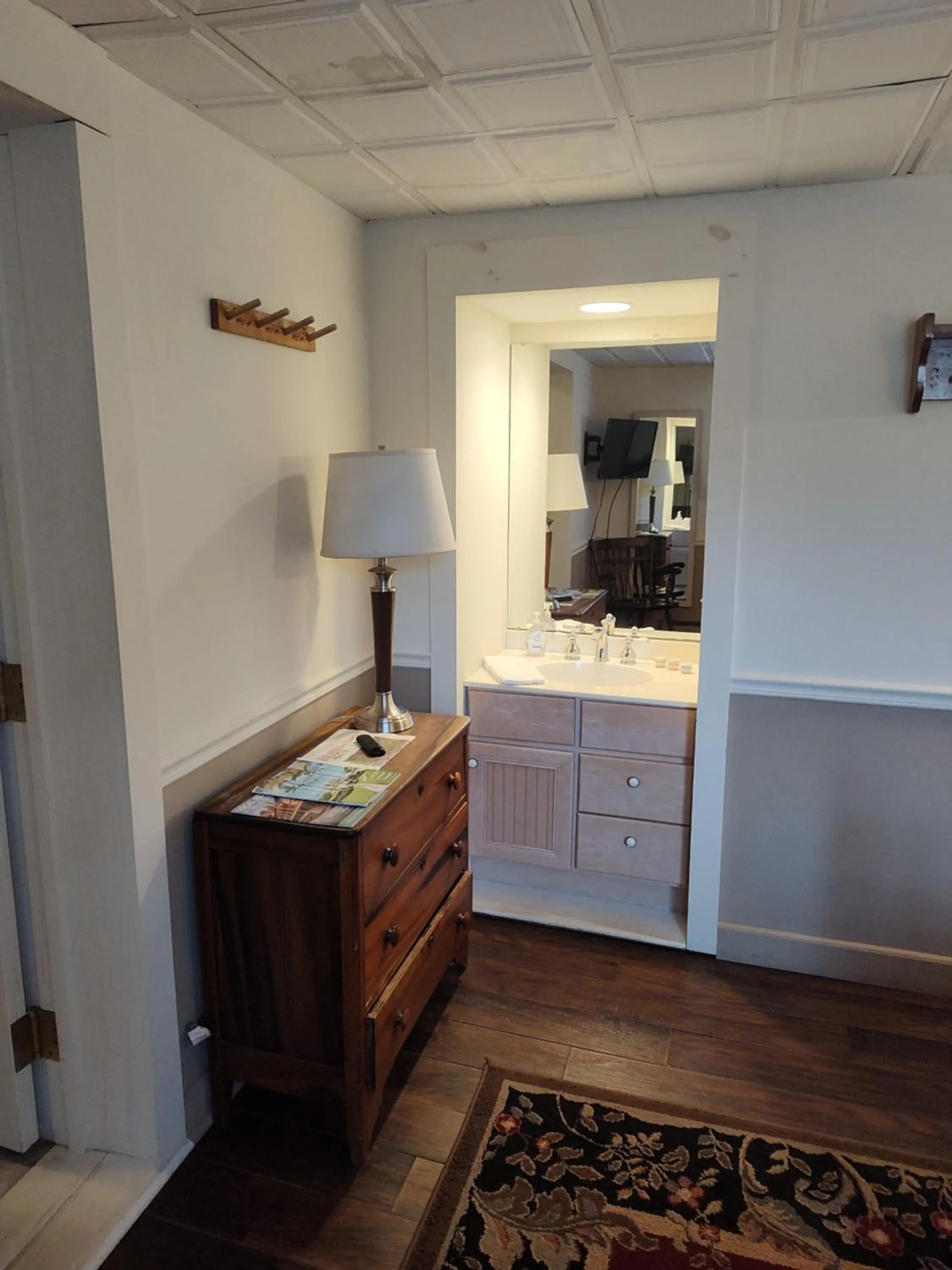 Bathroom in Doveberry Inn