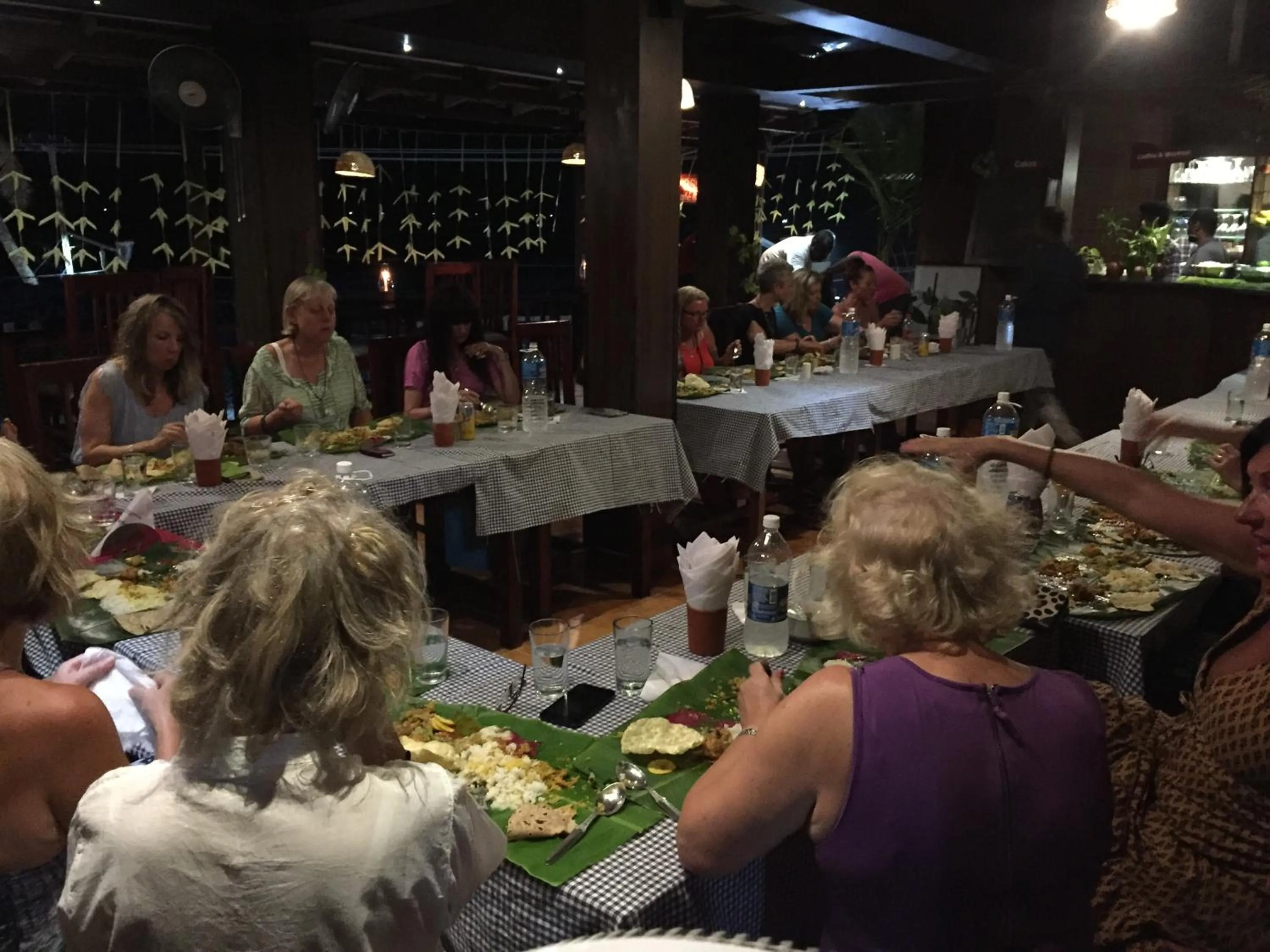 Restaurant/places to eat in The Ocean Park Beach Resort