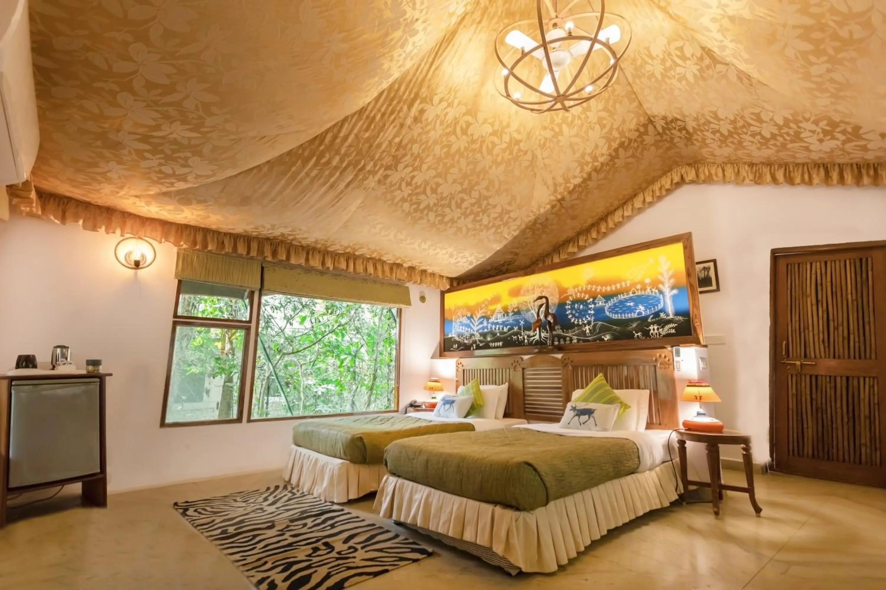 Photo of the whole room, Bed in Pench Jungle Camp