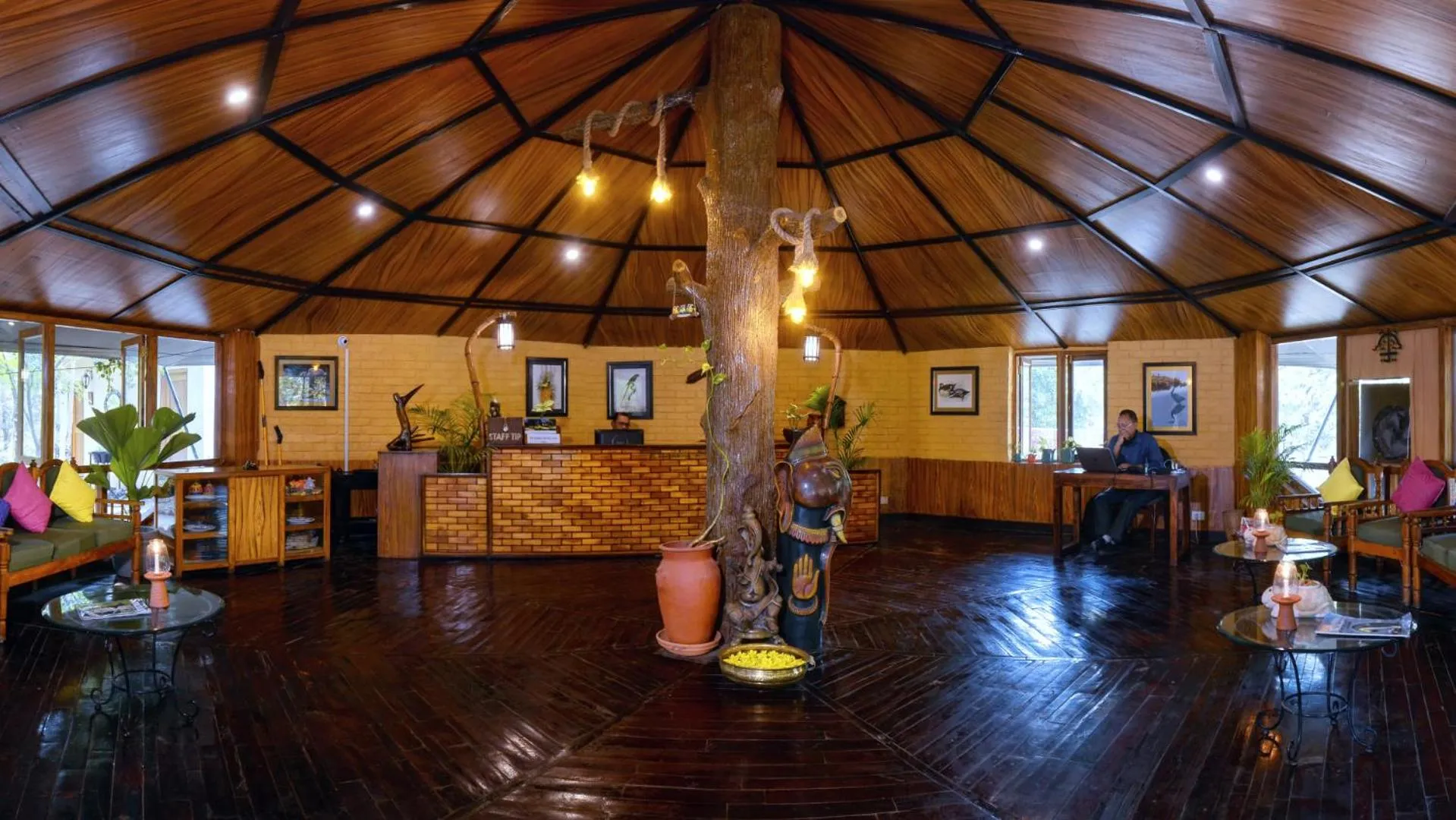 Lobby or reception in Pench Jungle Camp