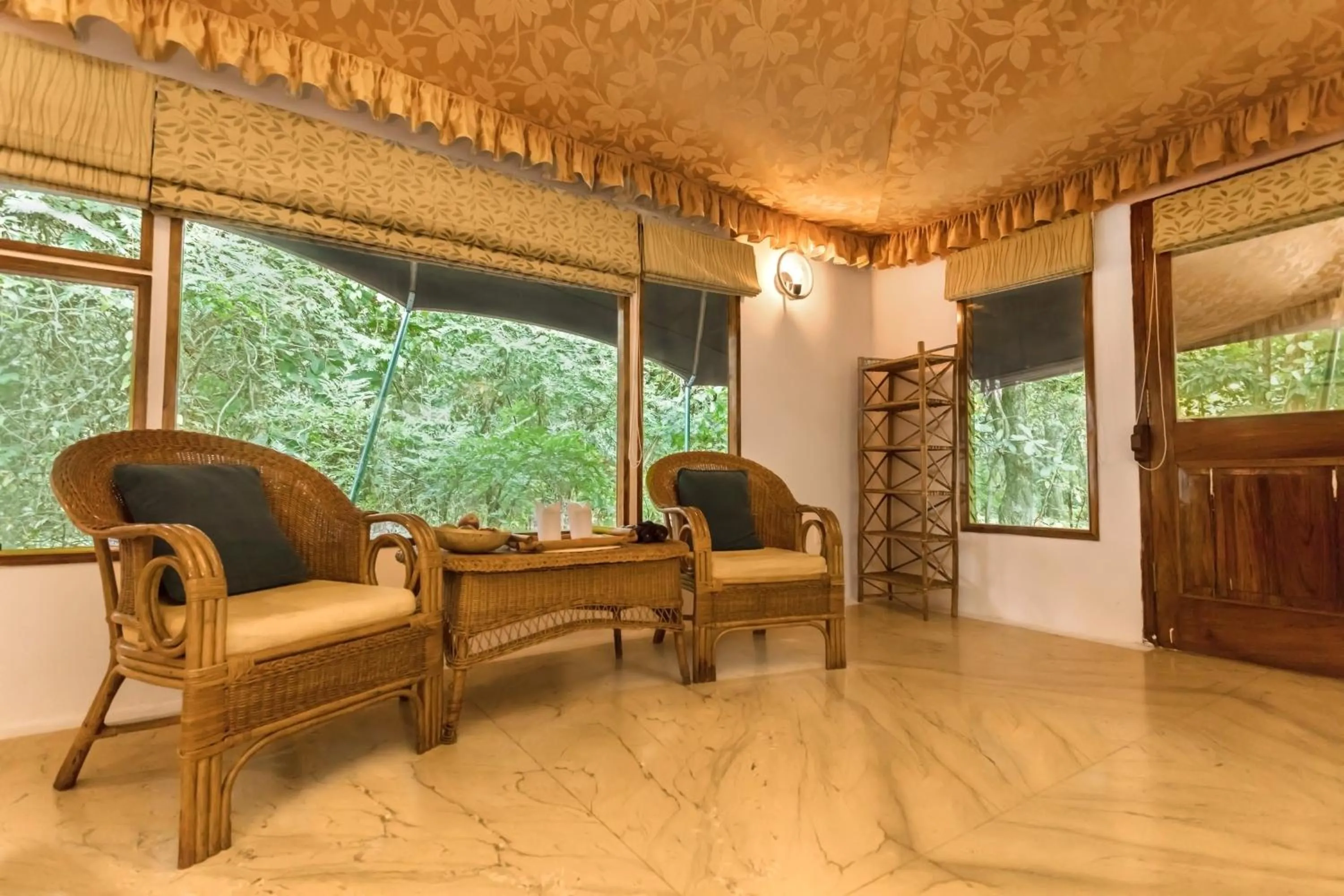 Bedroom in Pench Jungle Camp