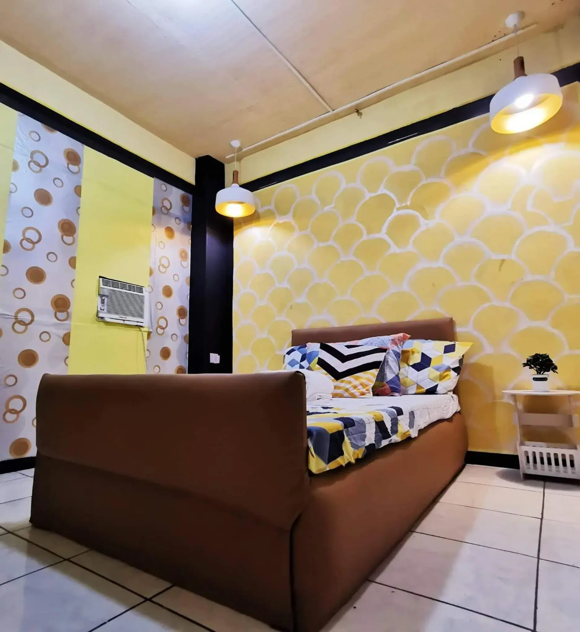 Double or Twin Room with Extra Bed in Cabanatuan City PNY Transient INN 2 Double or Twin Room with Extra Bed in Cabanatuan City PNY Transient INN 2