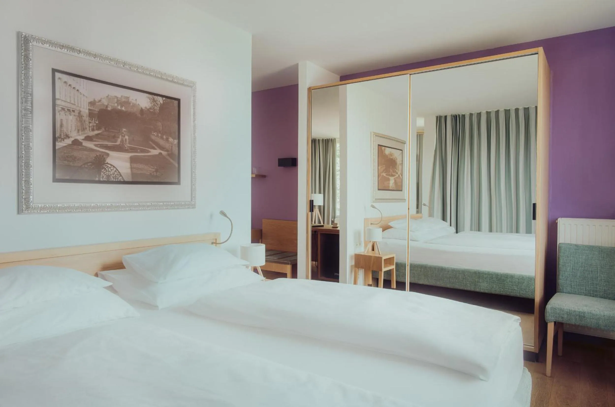 Bed in Romantik Spa Hotel Elixhauser Wirt